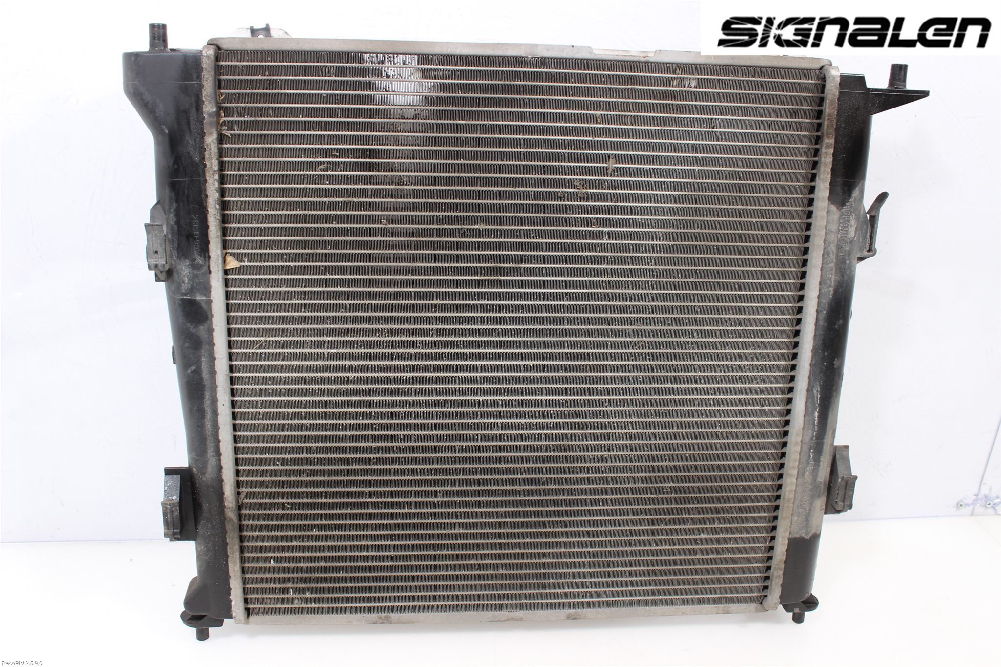 Kia CEED 06-12 Radiator Automat