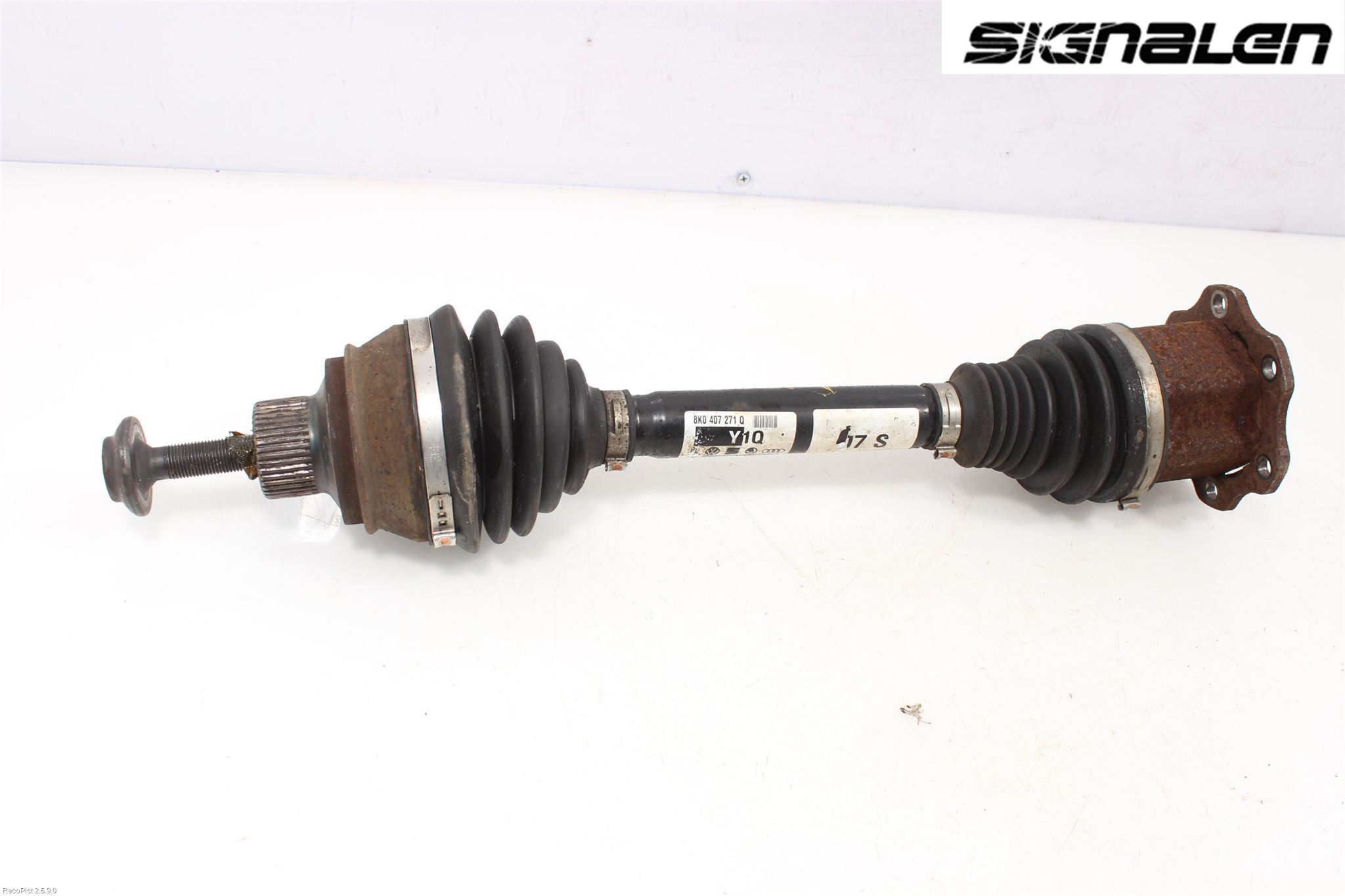Audi A4/S4 08-11 Drivaksel Foran Kompl Venstre