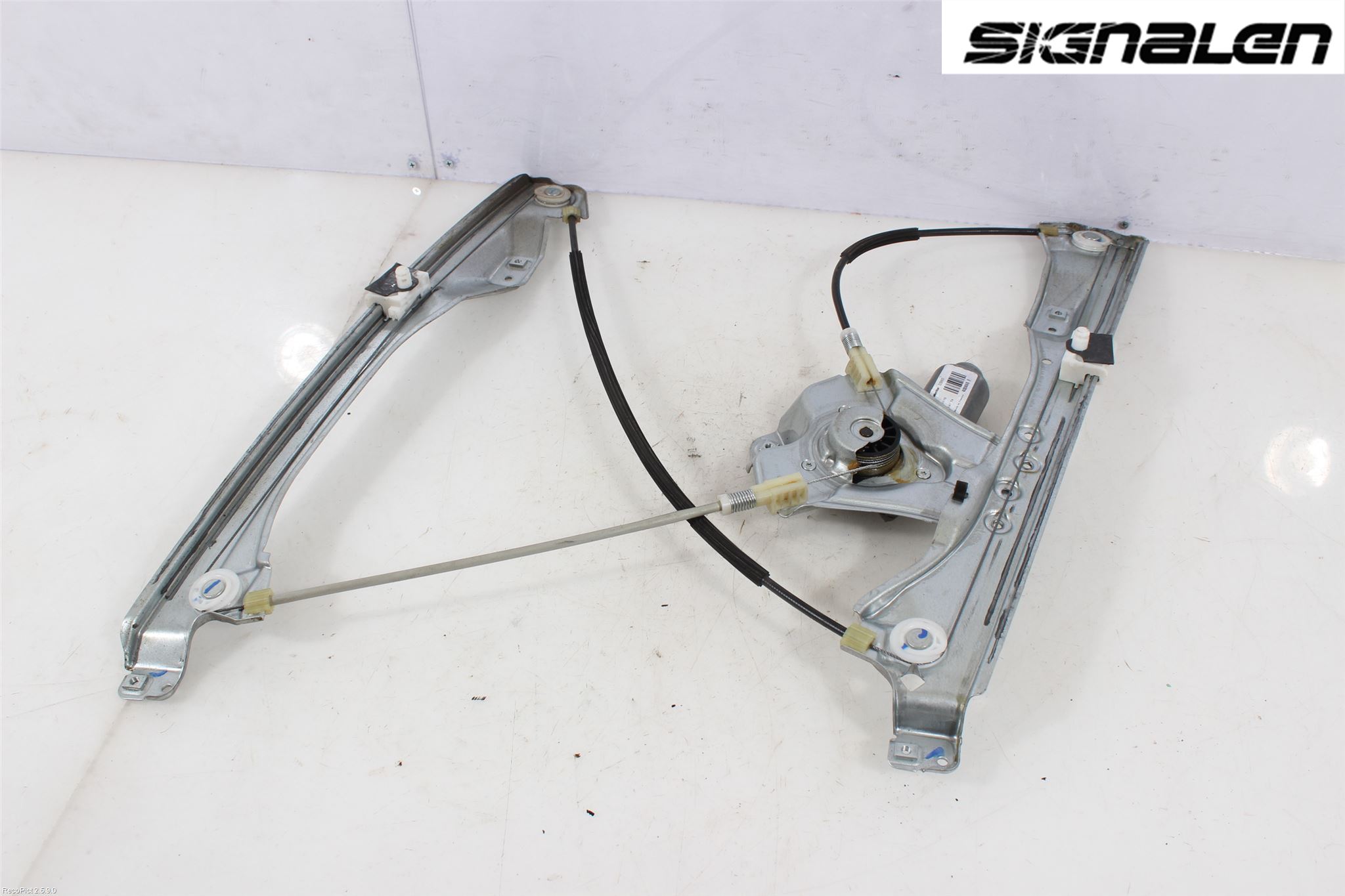 Renault CLIO III  06-09 Vindusheis El Komp