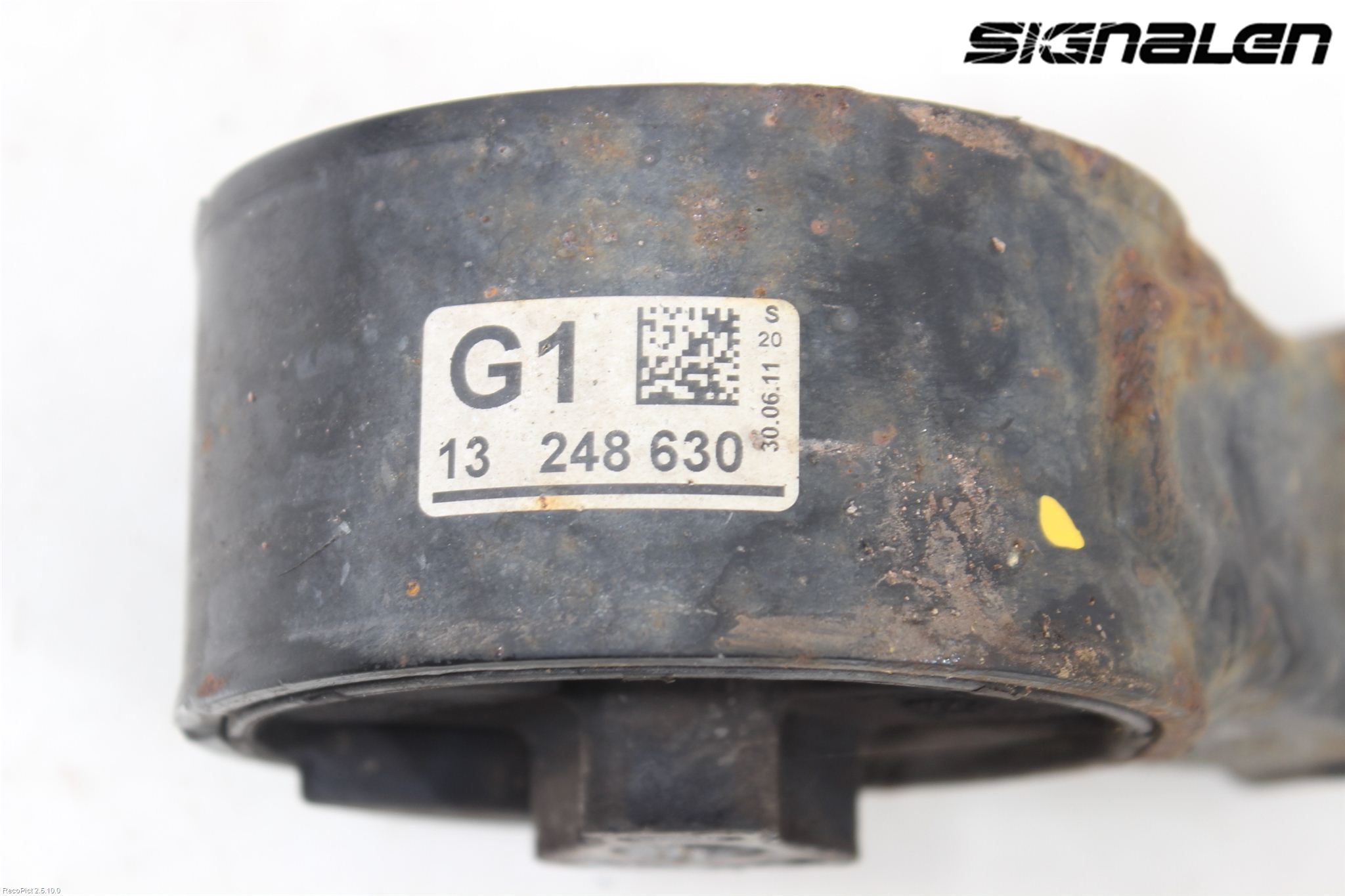 Opel ASTRA J 10-15 Motor Feste Gummi