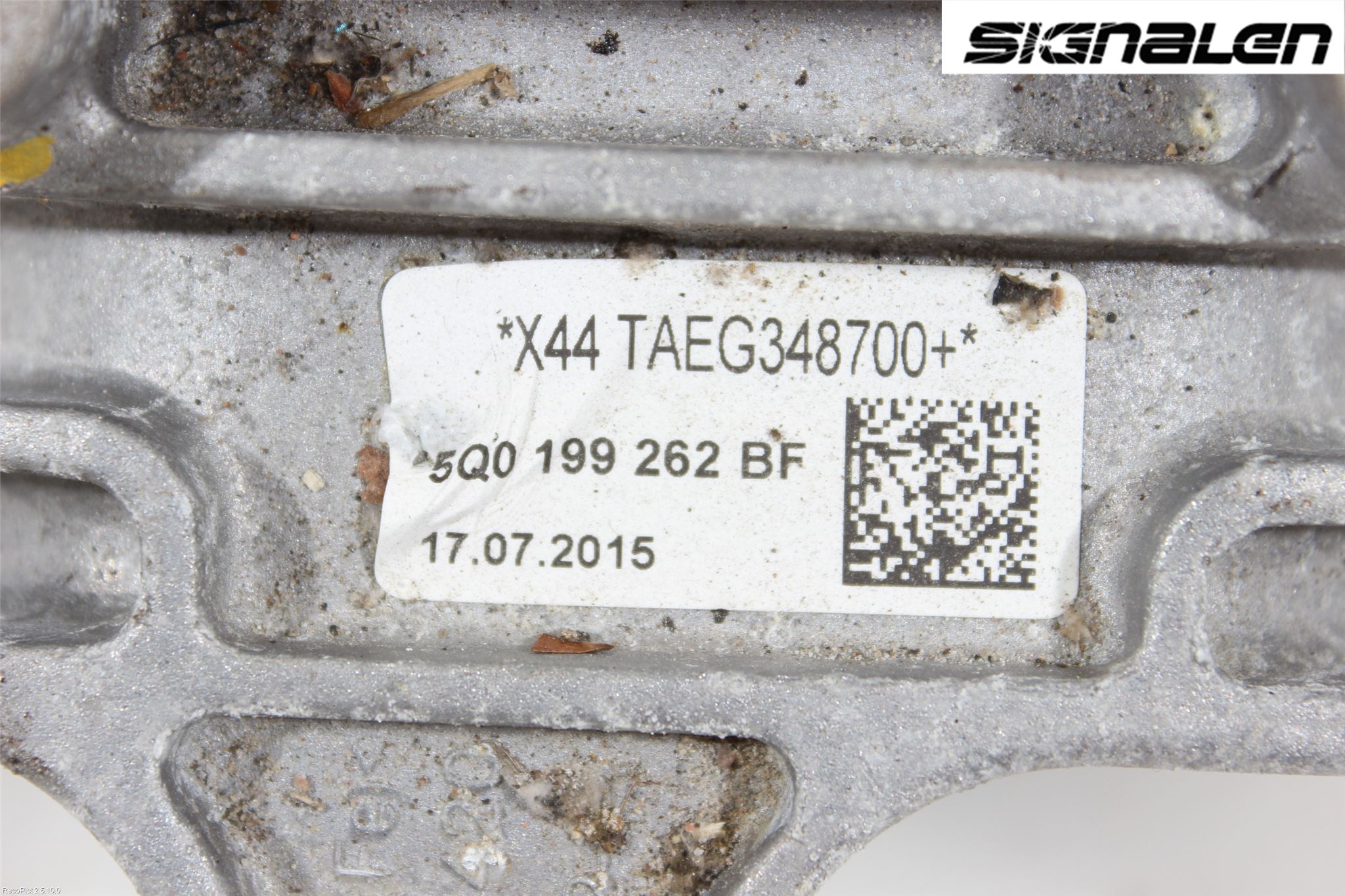 Volkswagen VW GOLF / E-GOLF VII 13-20 Motor Feste Stål-Alu