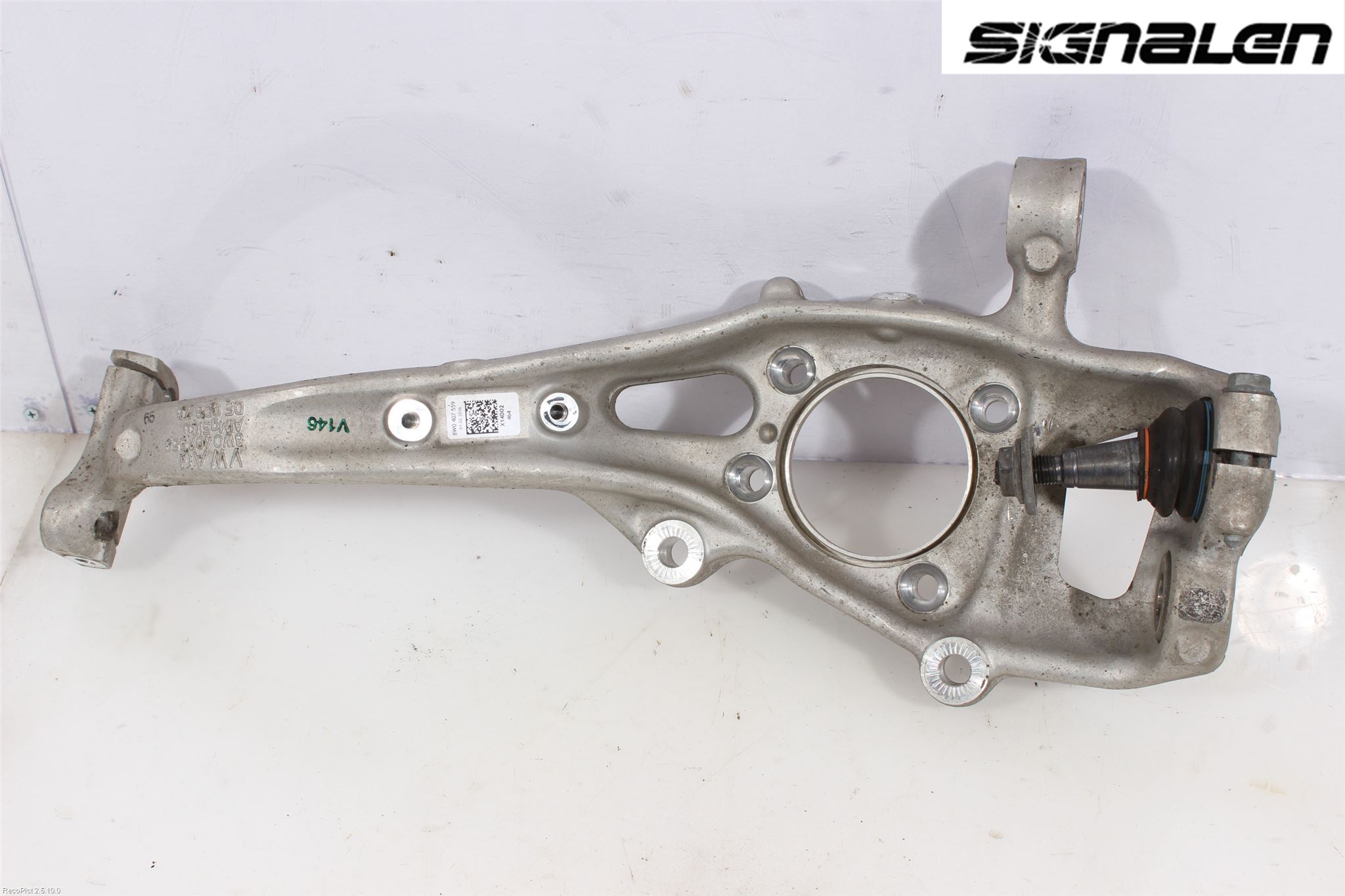 Audi A4/S4 B9 16-19 Spindel Vf