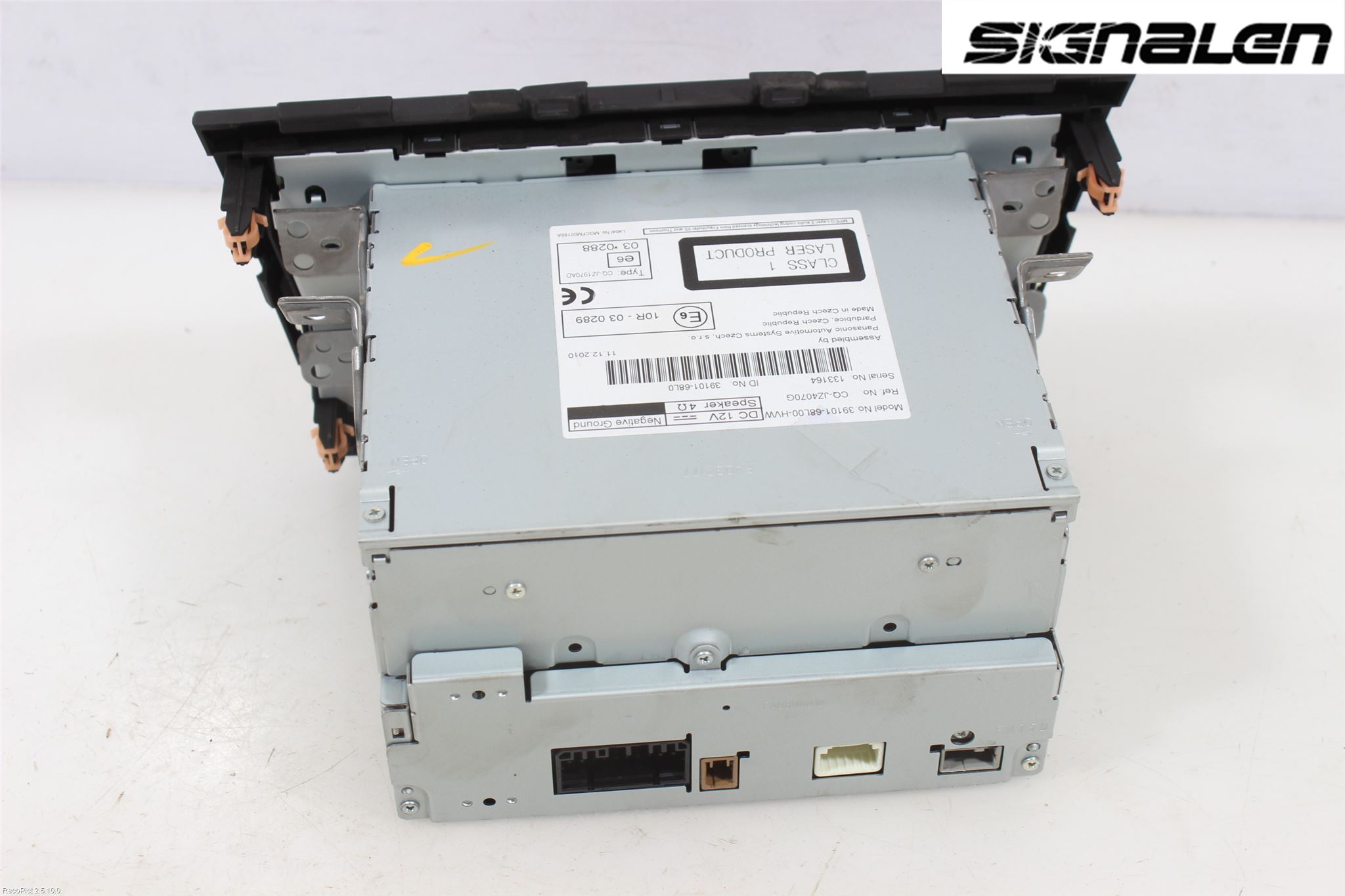 Suzuki SWIFT 11-16 Stereo Radio