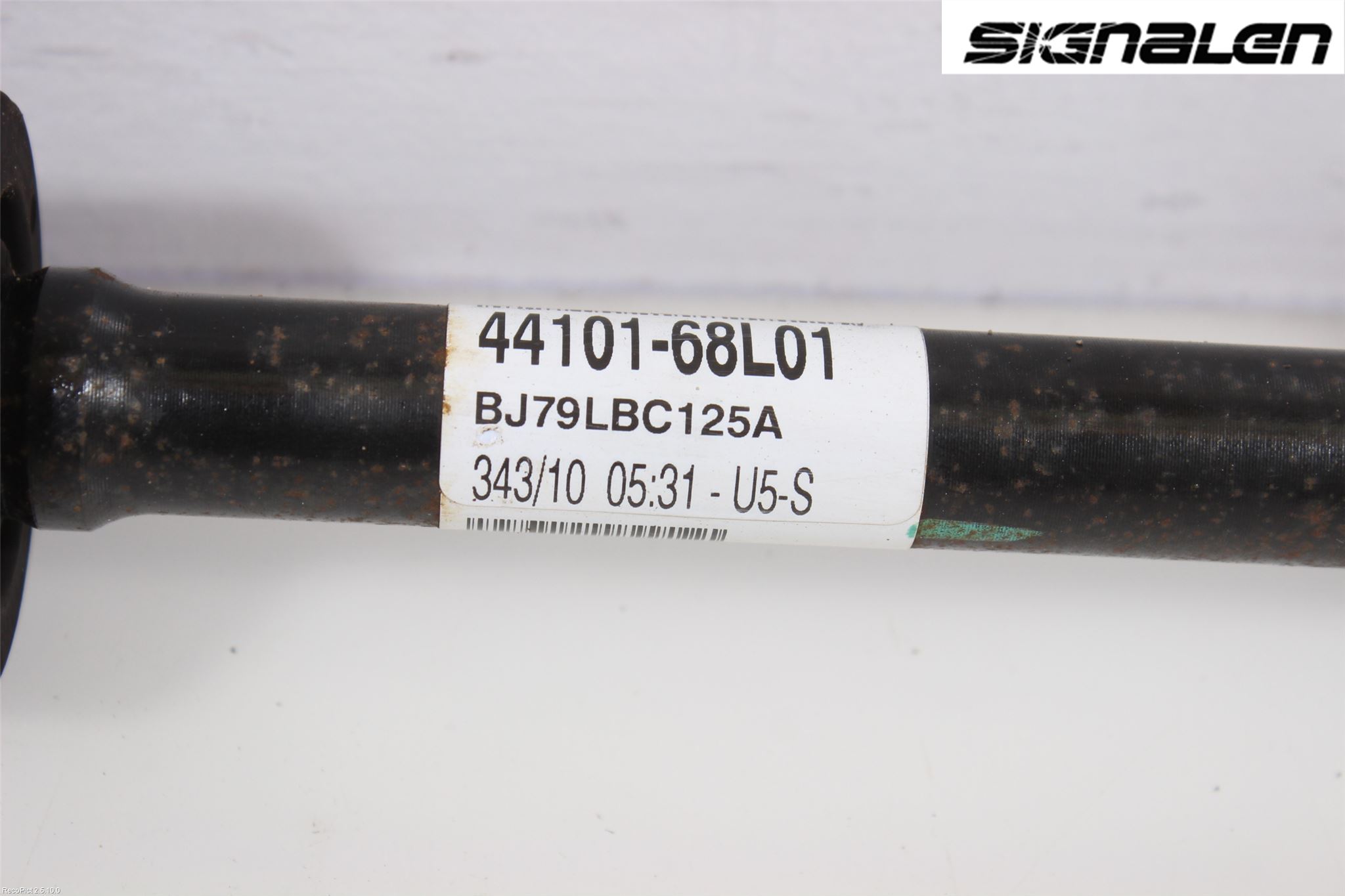 Suzuki SWIFT 11-16 Drivaksel Foran Kompl Høyre