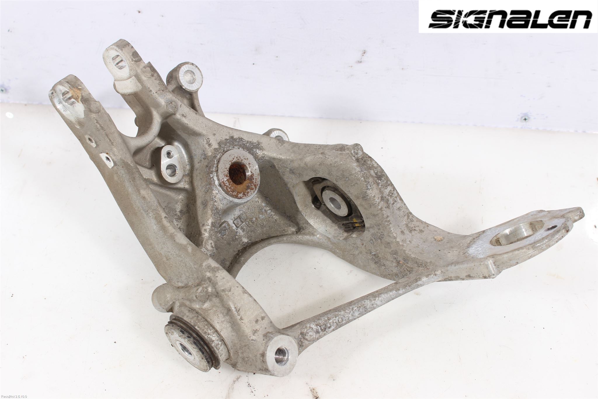 Audi A6/S6 4G 11-18 Spindel Vb