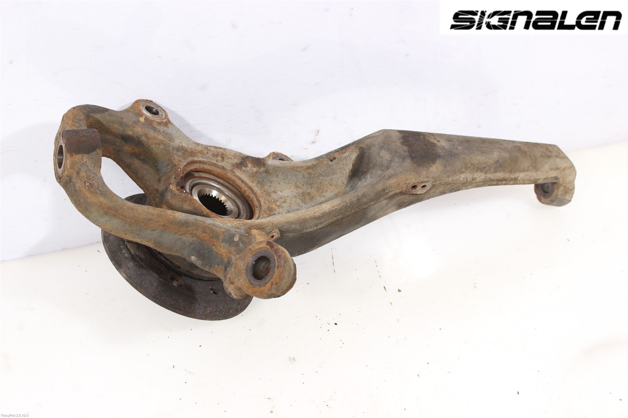 Volkswagen VW AMAROK 2H 10-22 Spindel Hf