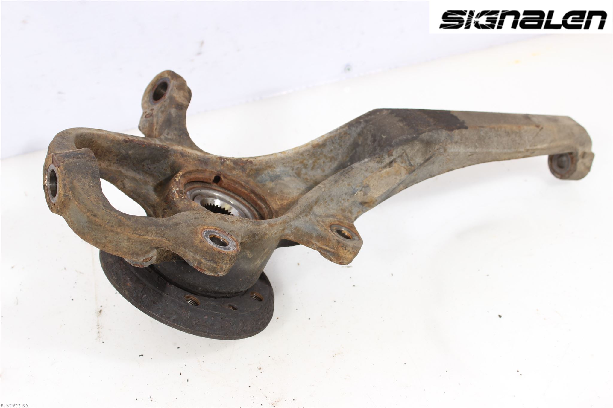 Volkswagen VW AMAROK 2H 10-22 Spindel Vf