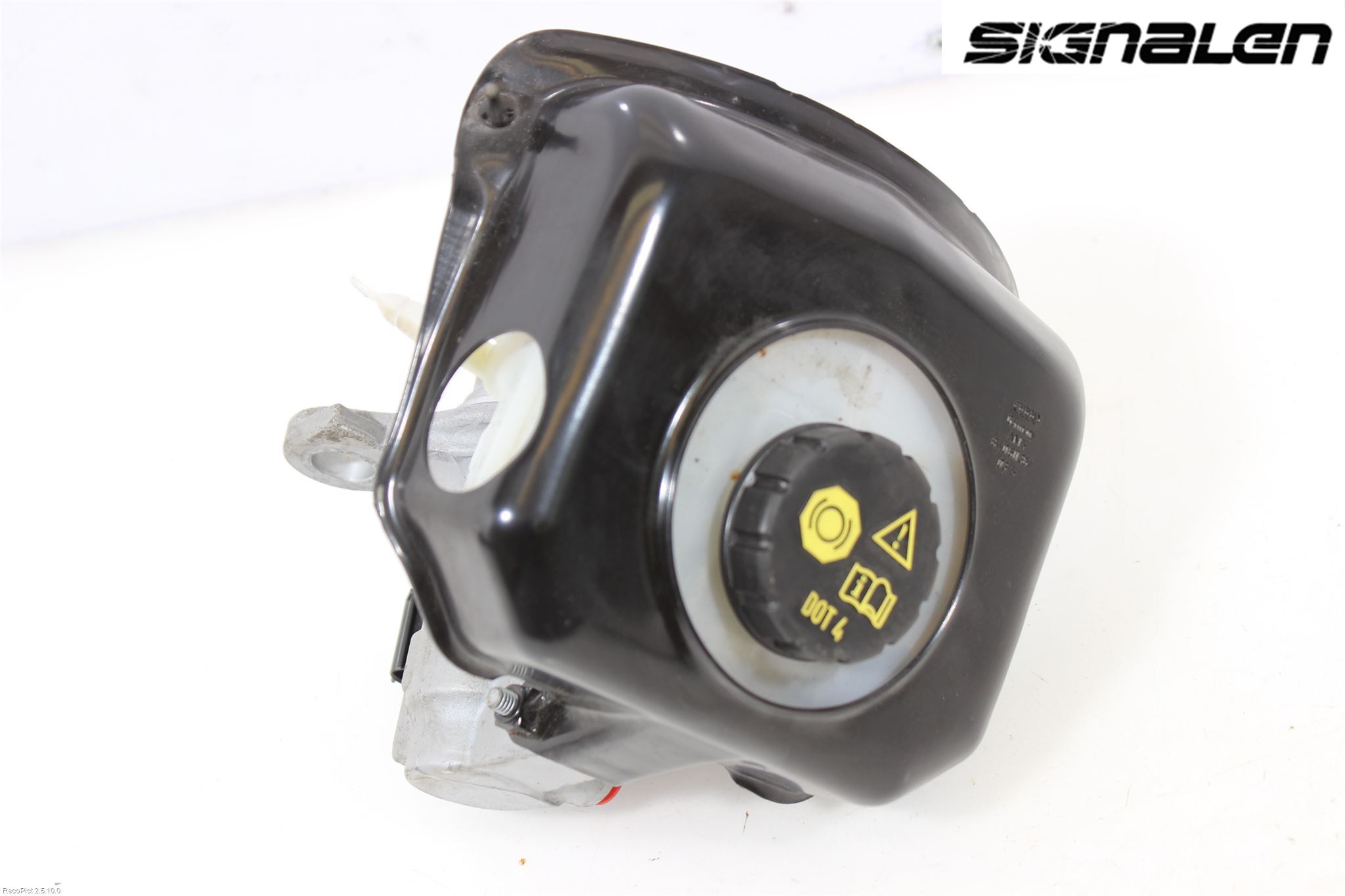 Audi A4/S4 B9 16-19 Brems Hovedsylinder