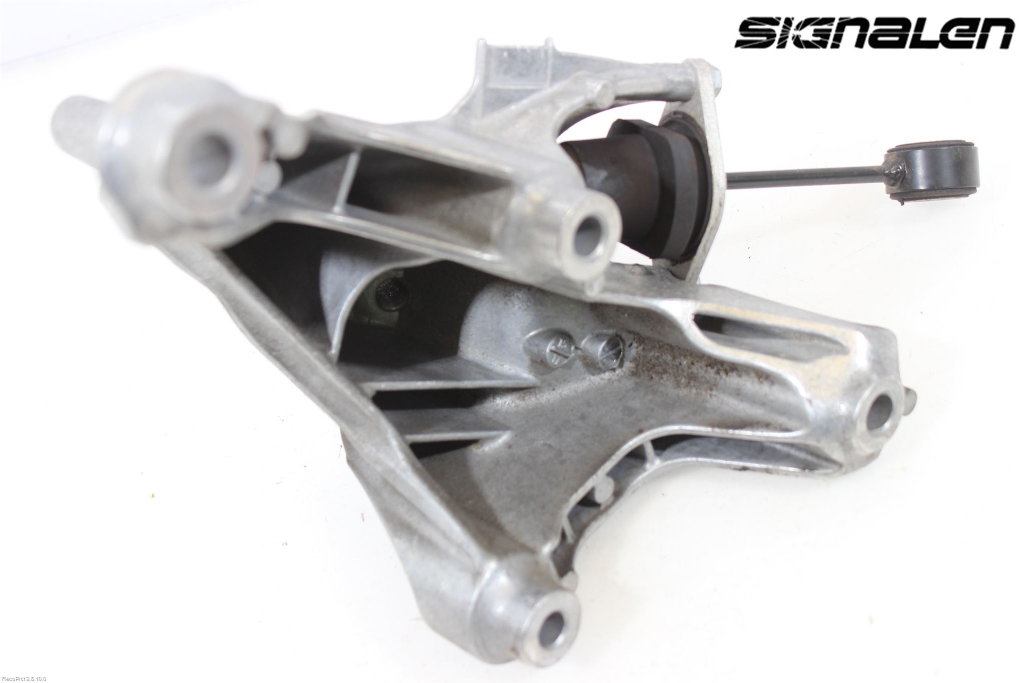Audi A4/S4 B9 16-19 Motor Feste Stål-Alu