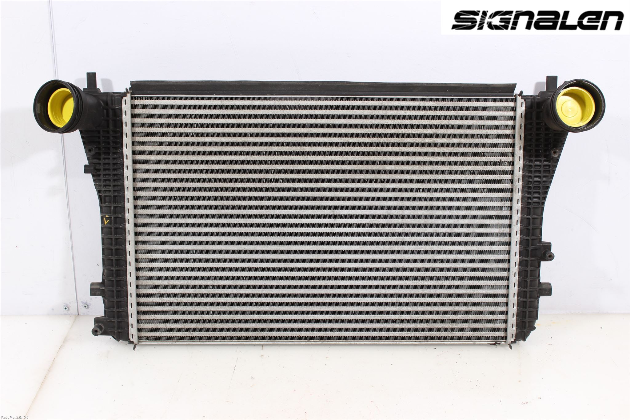 Volkswagen VW PASSAT 05-11 Intercooler Radiator