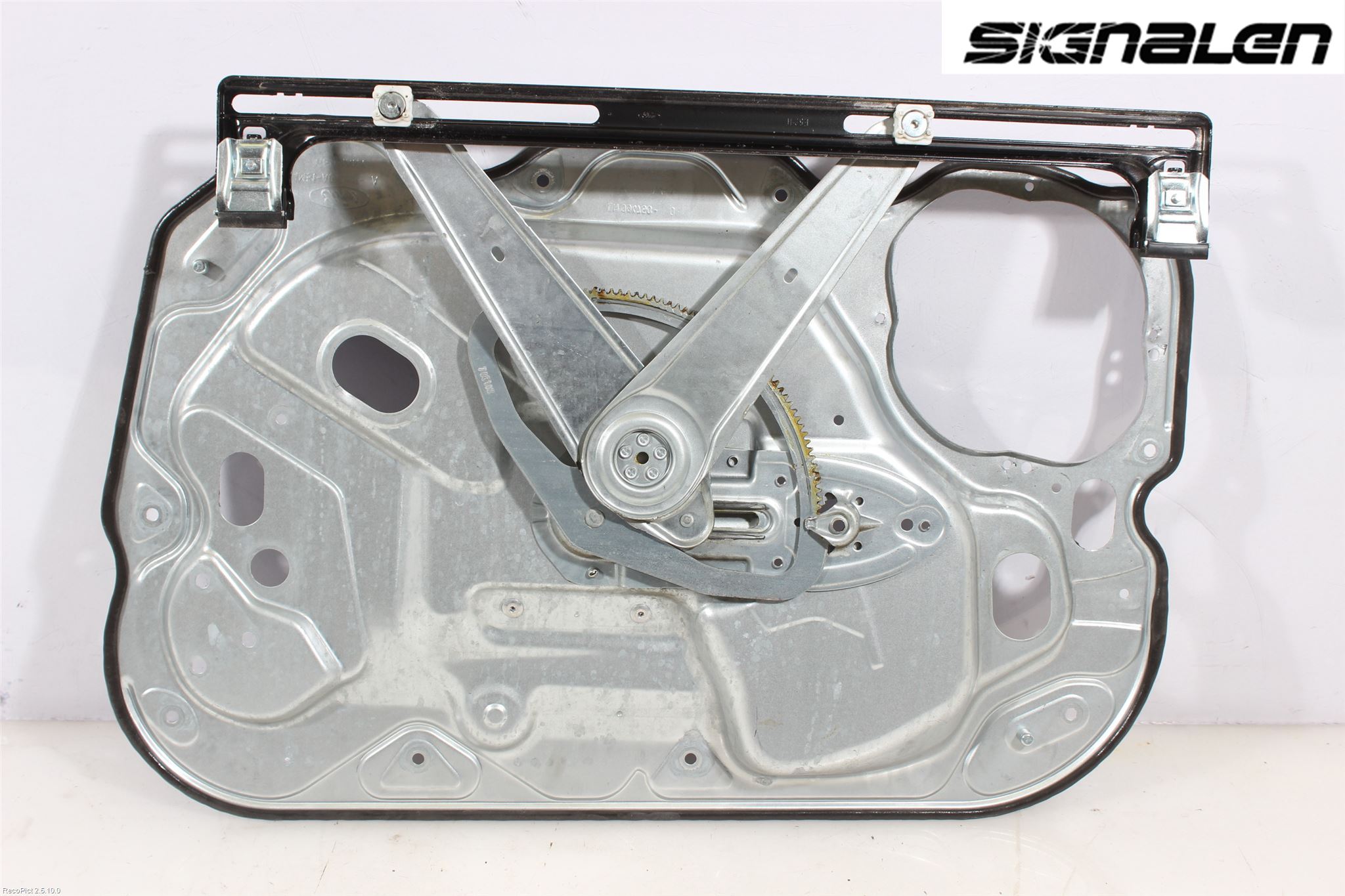 Ford FOCUS 08-11 Vindusheis
