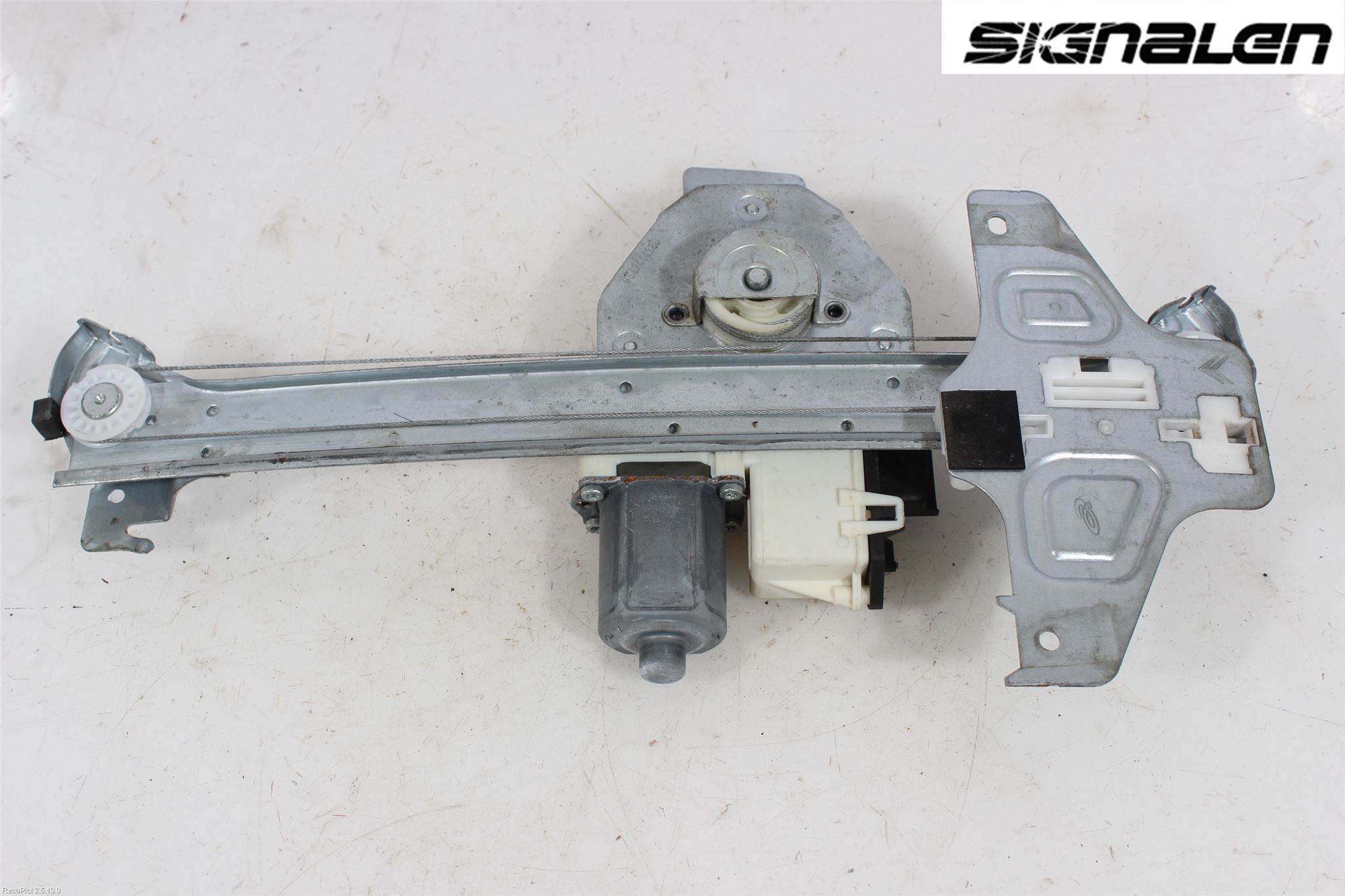 Citroen C4 I   05-10 Vindusheis El Komp