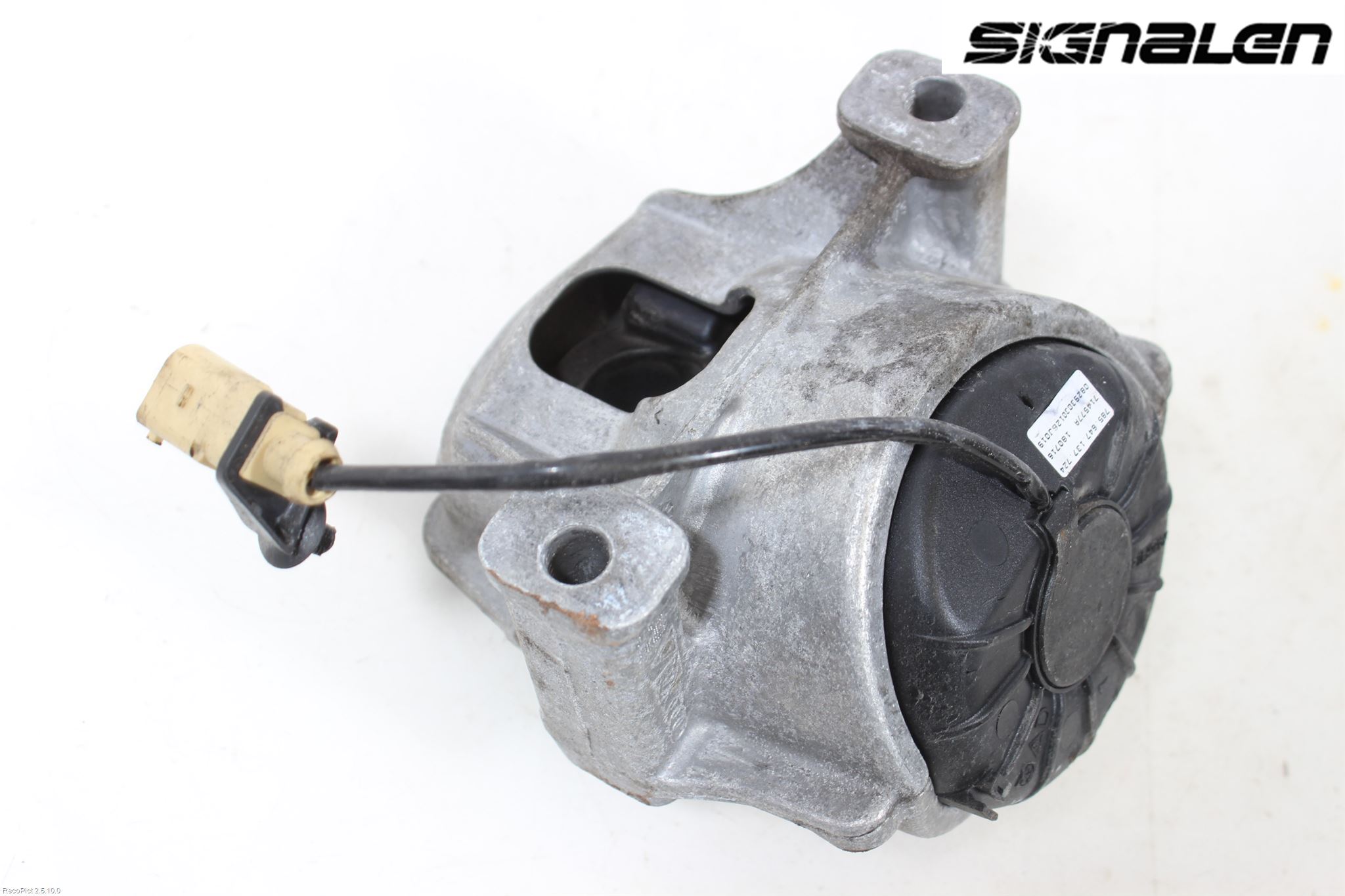 Audi Q5 09-16 Motor Feste Gummi