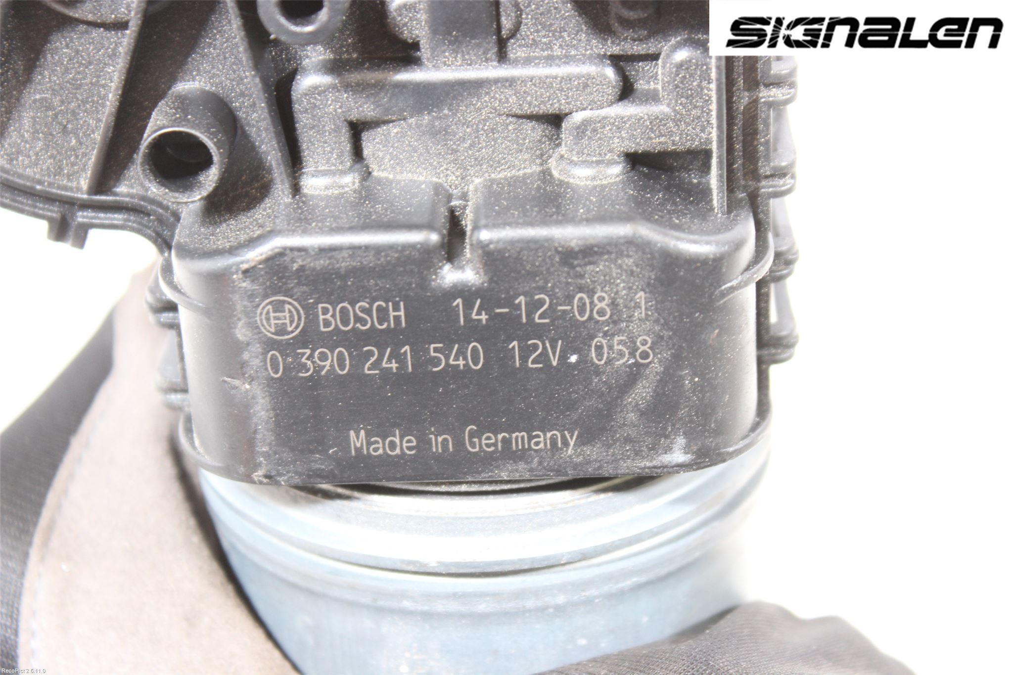Peugeot 208 12-15 Viskermotor Frontrute