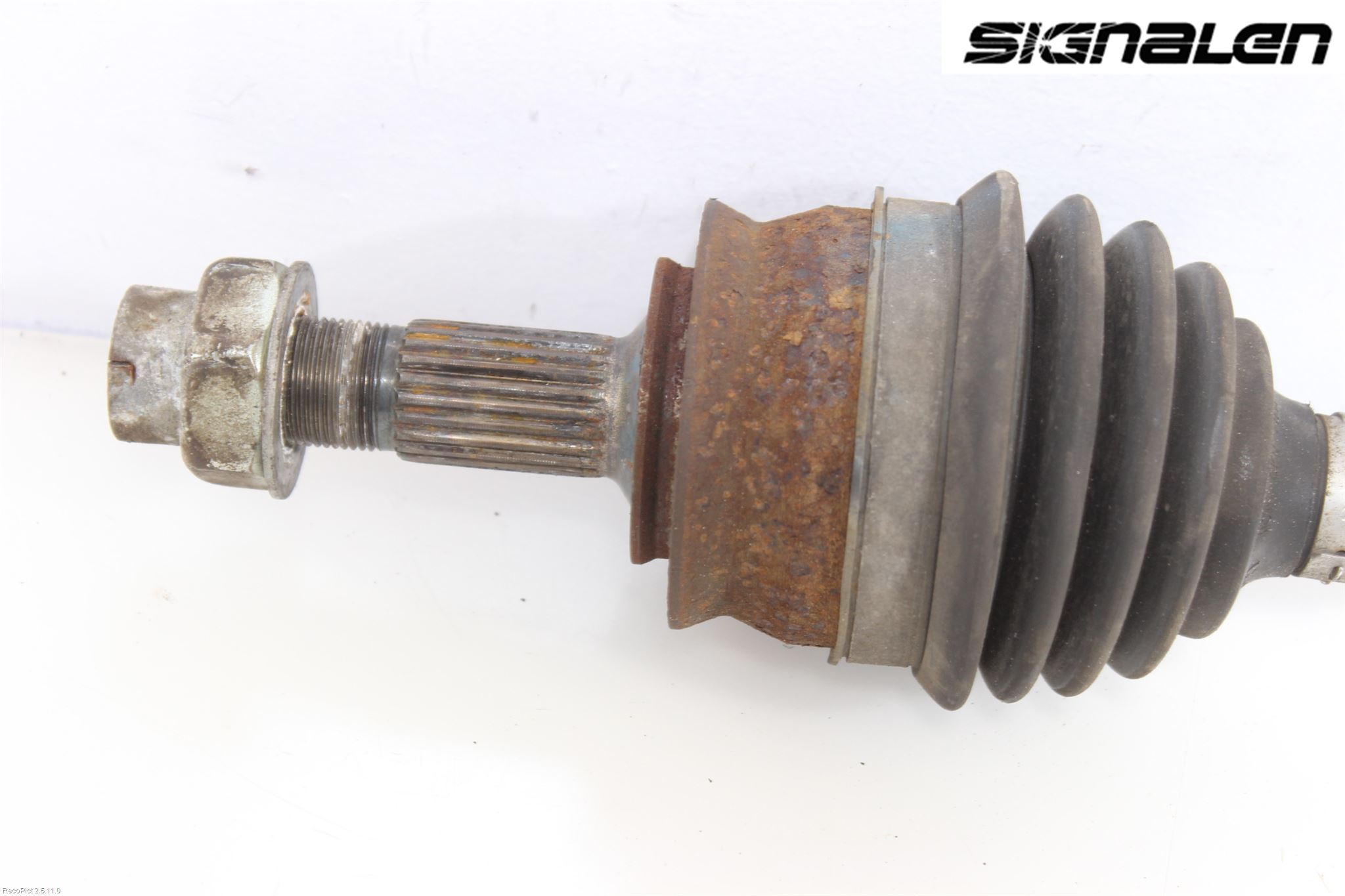 Opel CORSA D 07-14 Drivaksel Foran Kompl Høyre