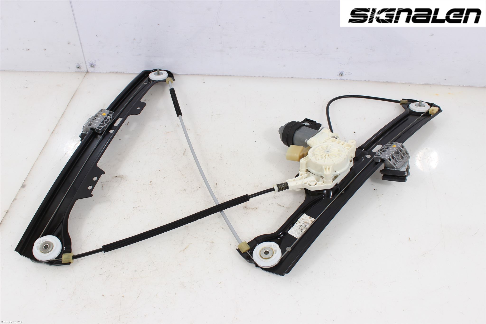 BMW 5 E60/61 Sed/Tou 02-10 Vindusheis El Komp