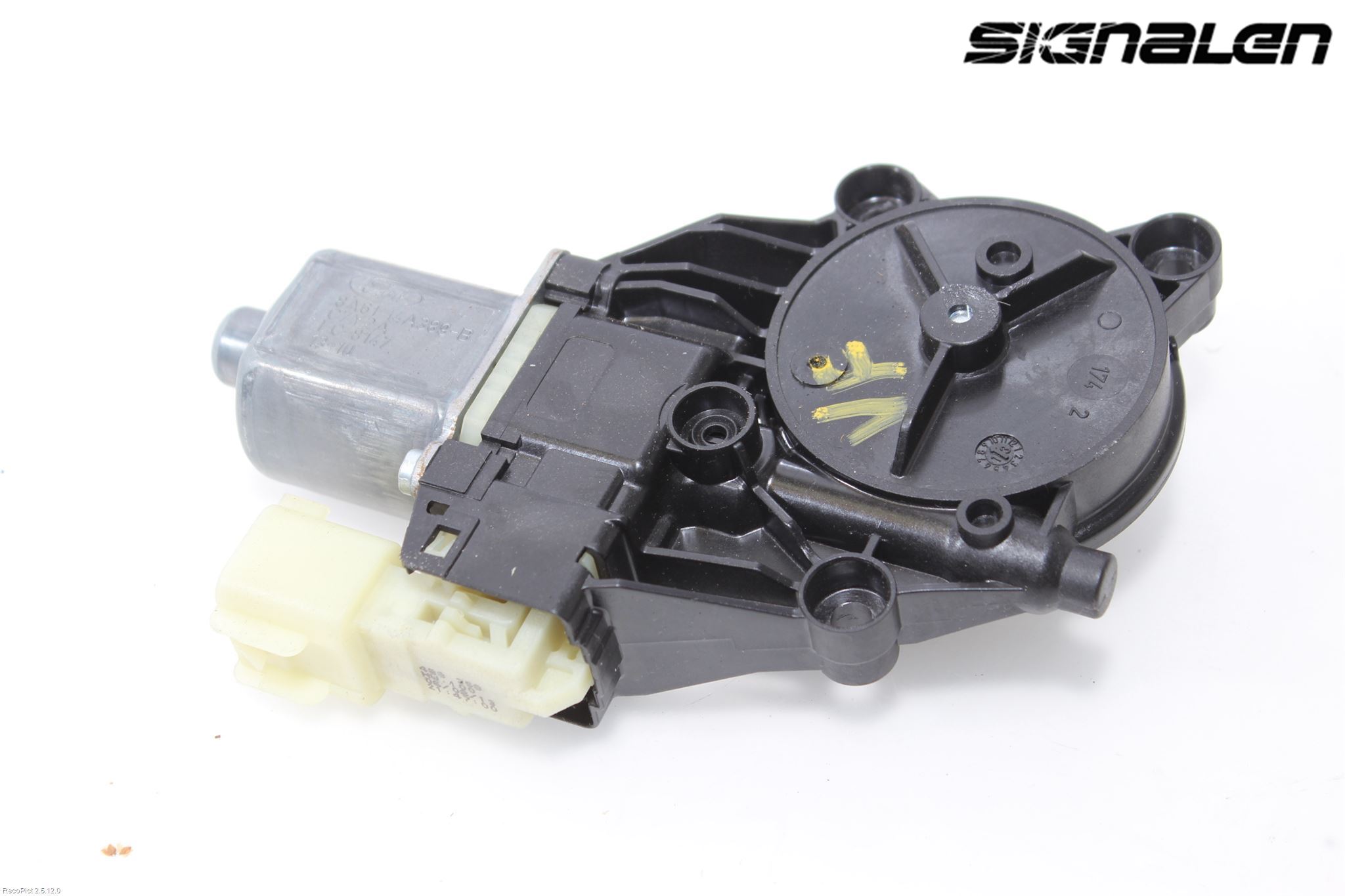 Ford FIESTA 13-17 Vindusheismotor