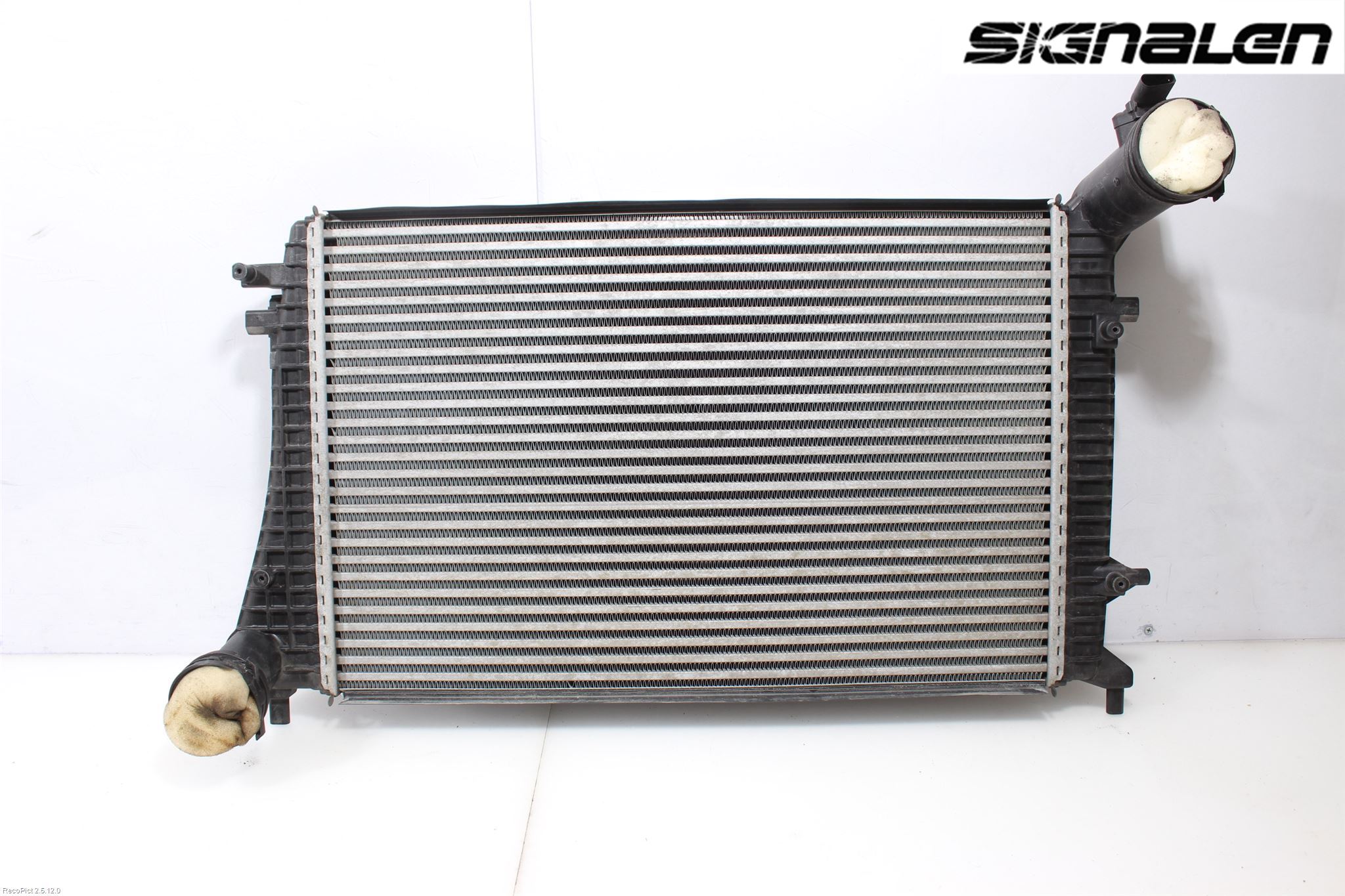 Volkswagen VW PASSAT 05-11 Intercooler Radiator