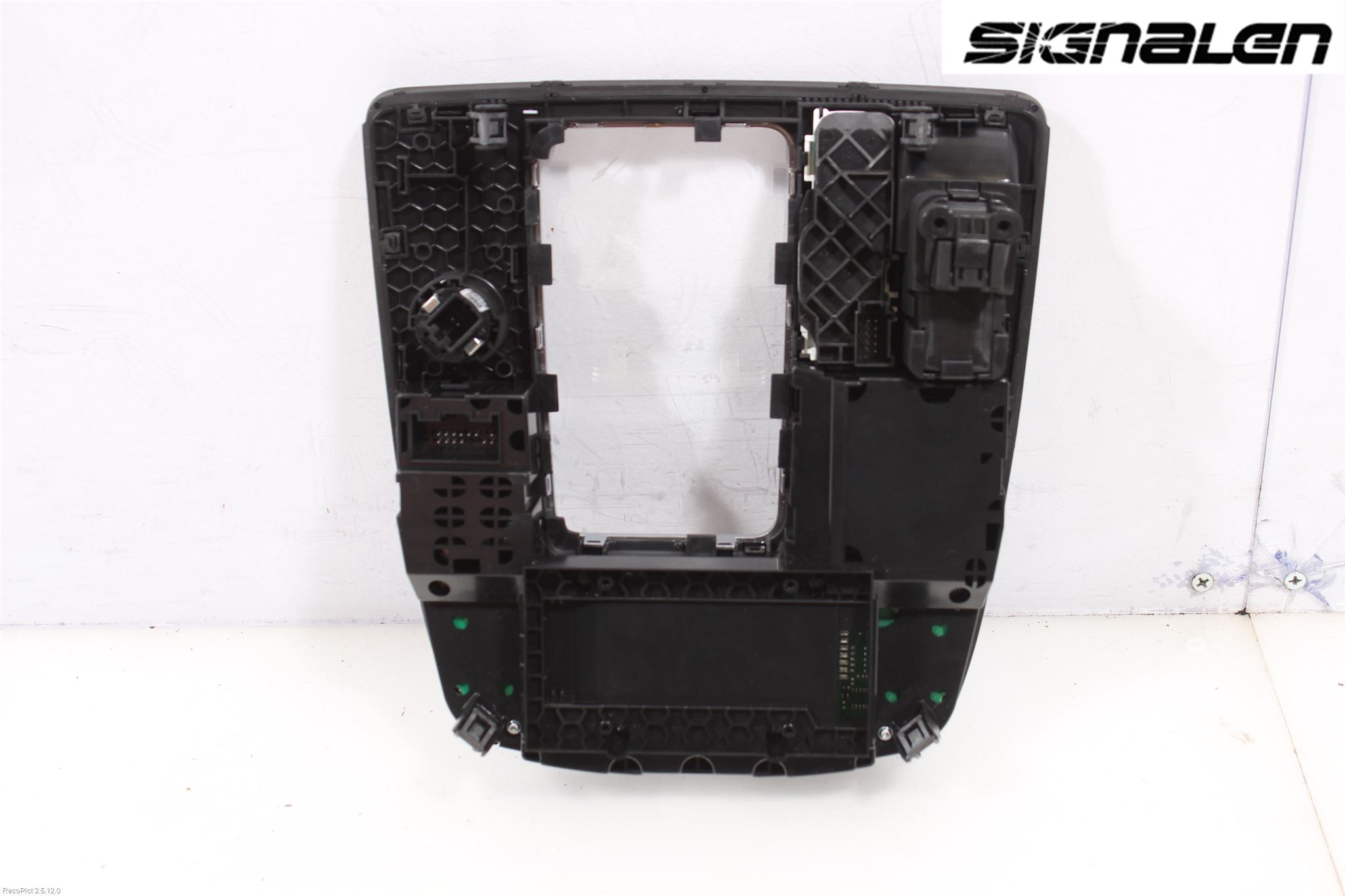Audi A6/S6 4G 11-18 Stereo Radio