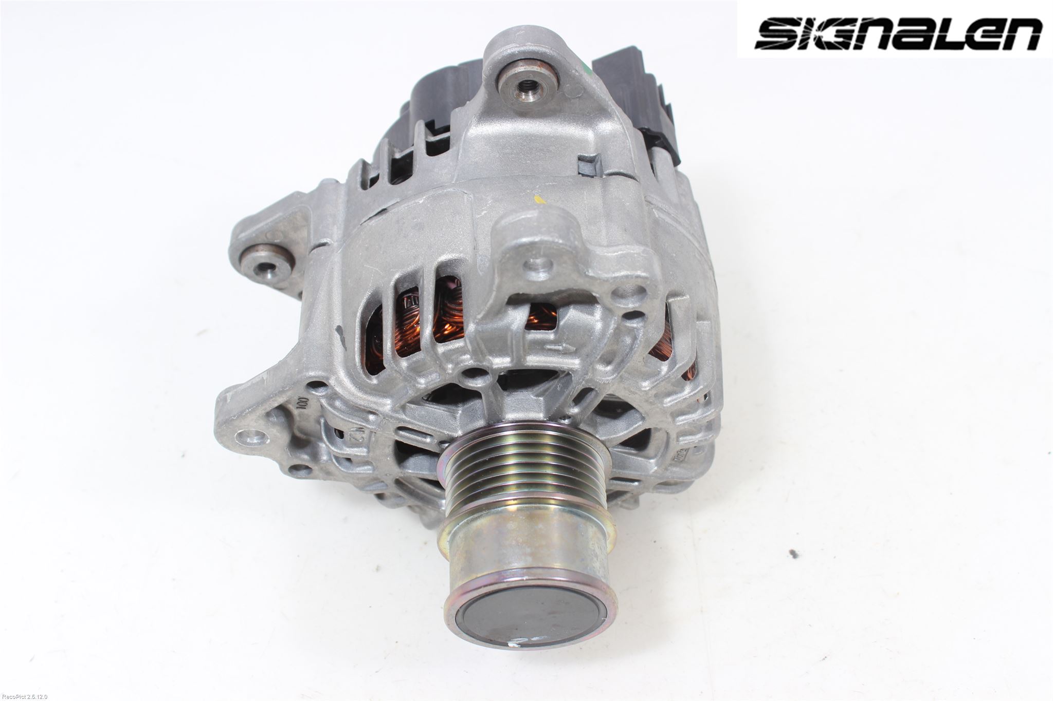 Skoda FABIA 15-21 Dynamo