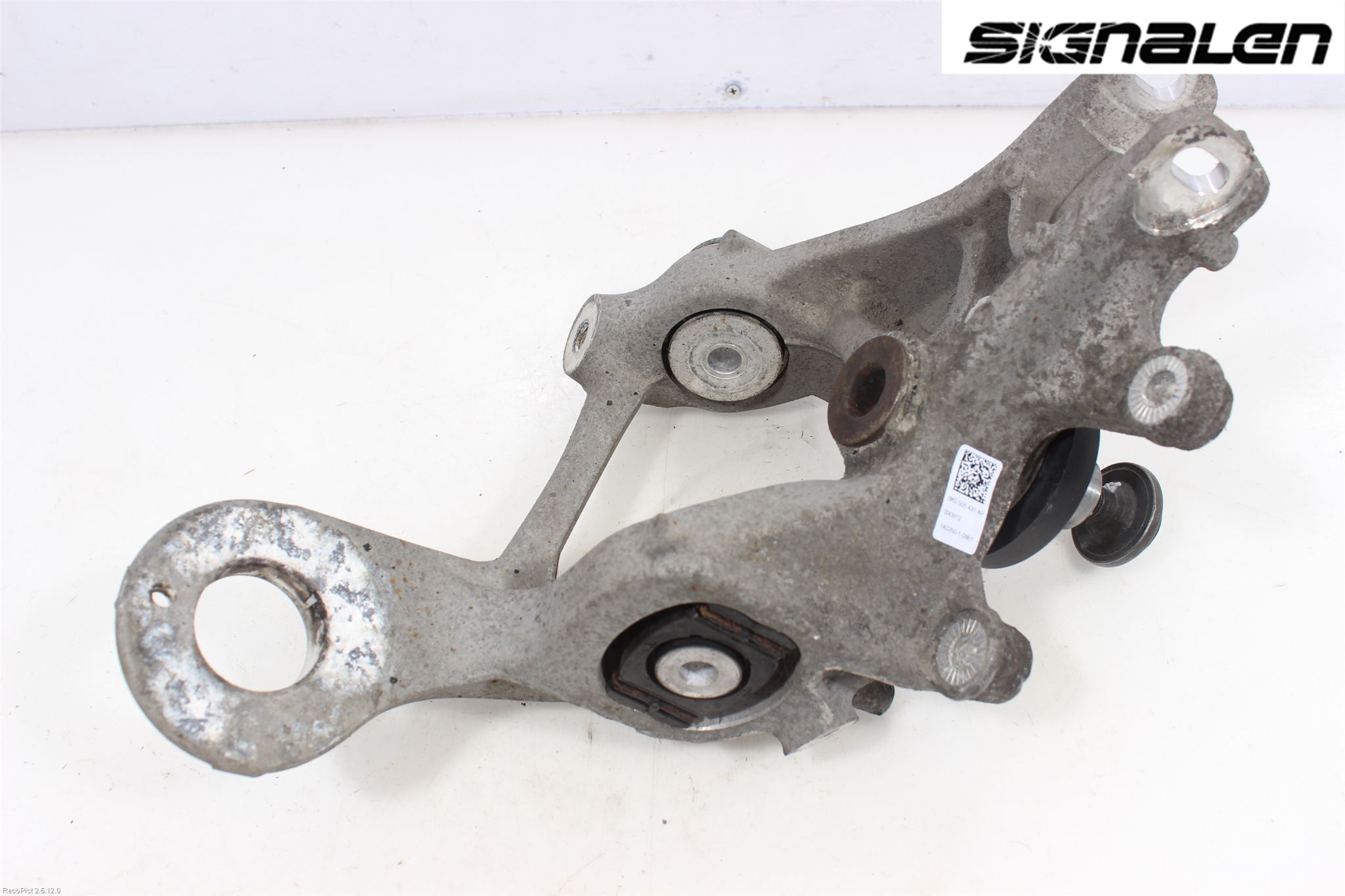 Audi A4 12-15 Spindel Vb