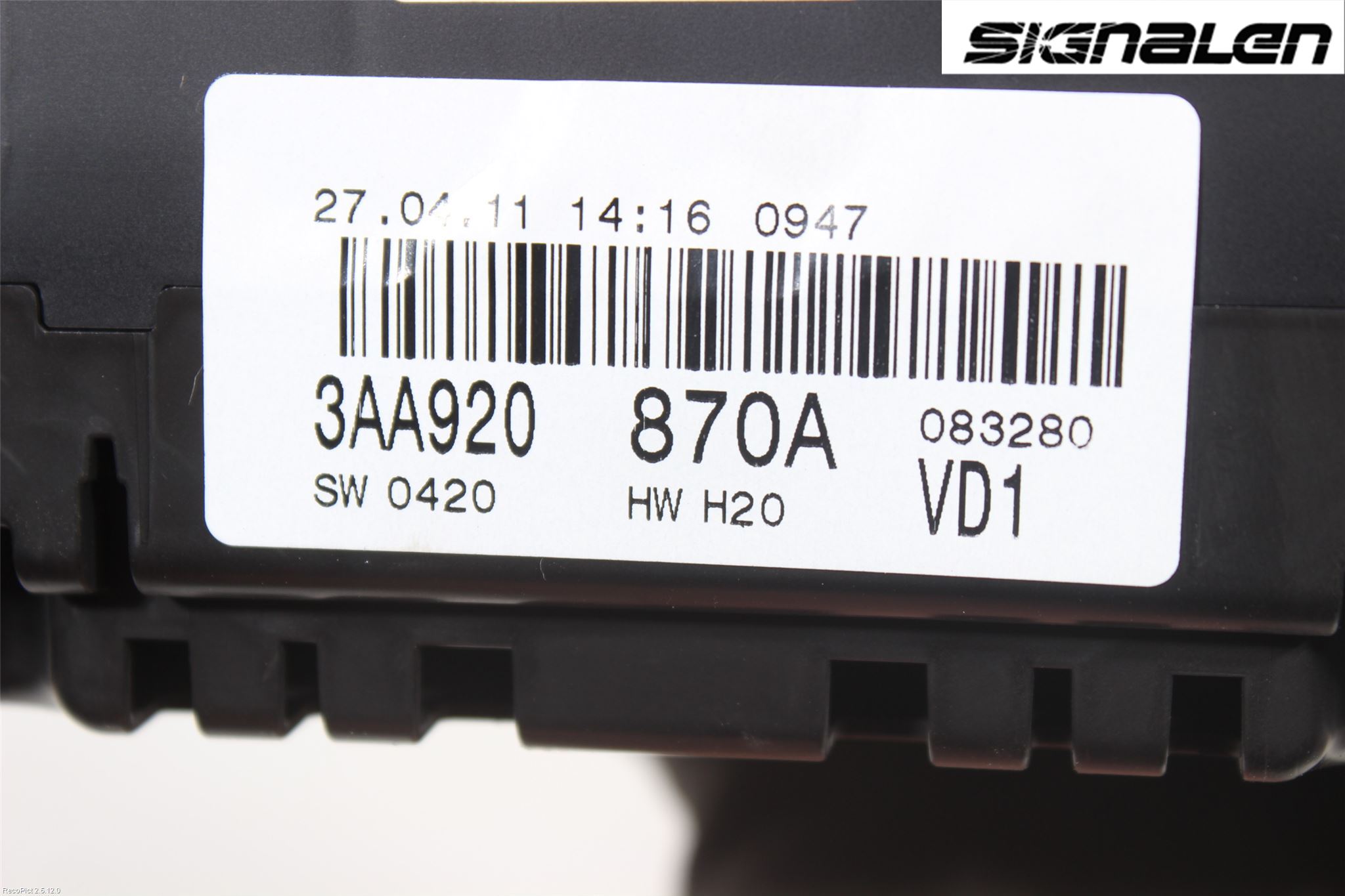 Volkswagen VW PASSAT 11-14 Instr Kombinert