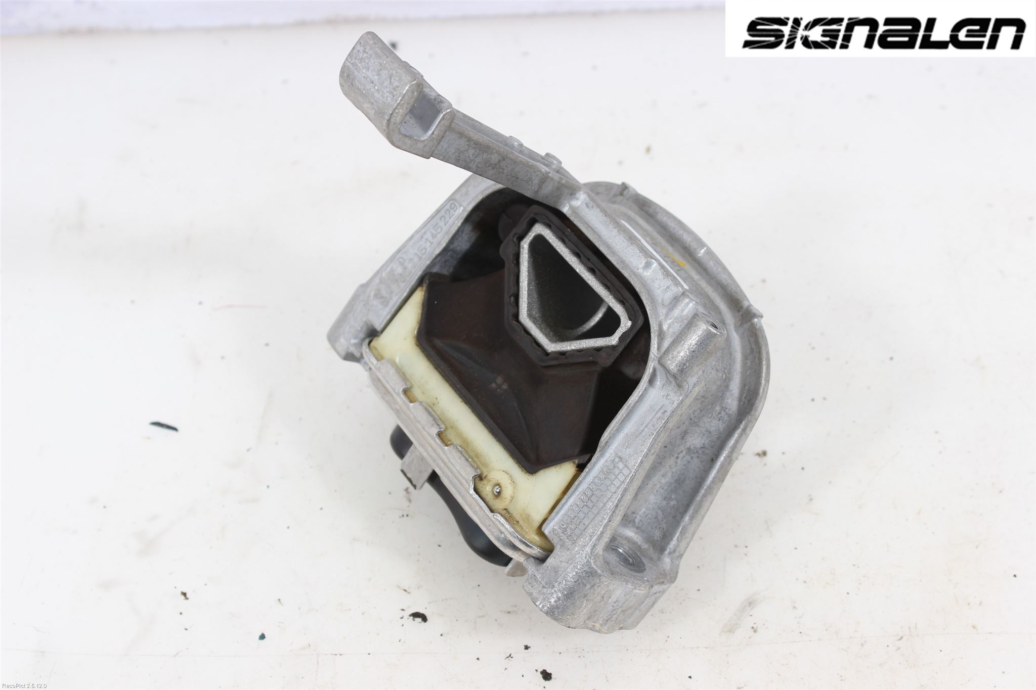 Volkswagen VW GOLF / E-GOLF VII 13-20 Motor Feste Gummi