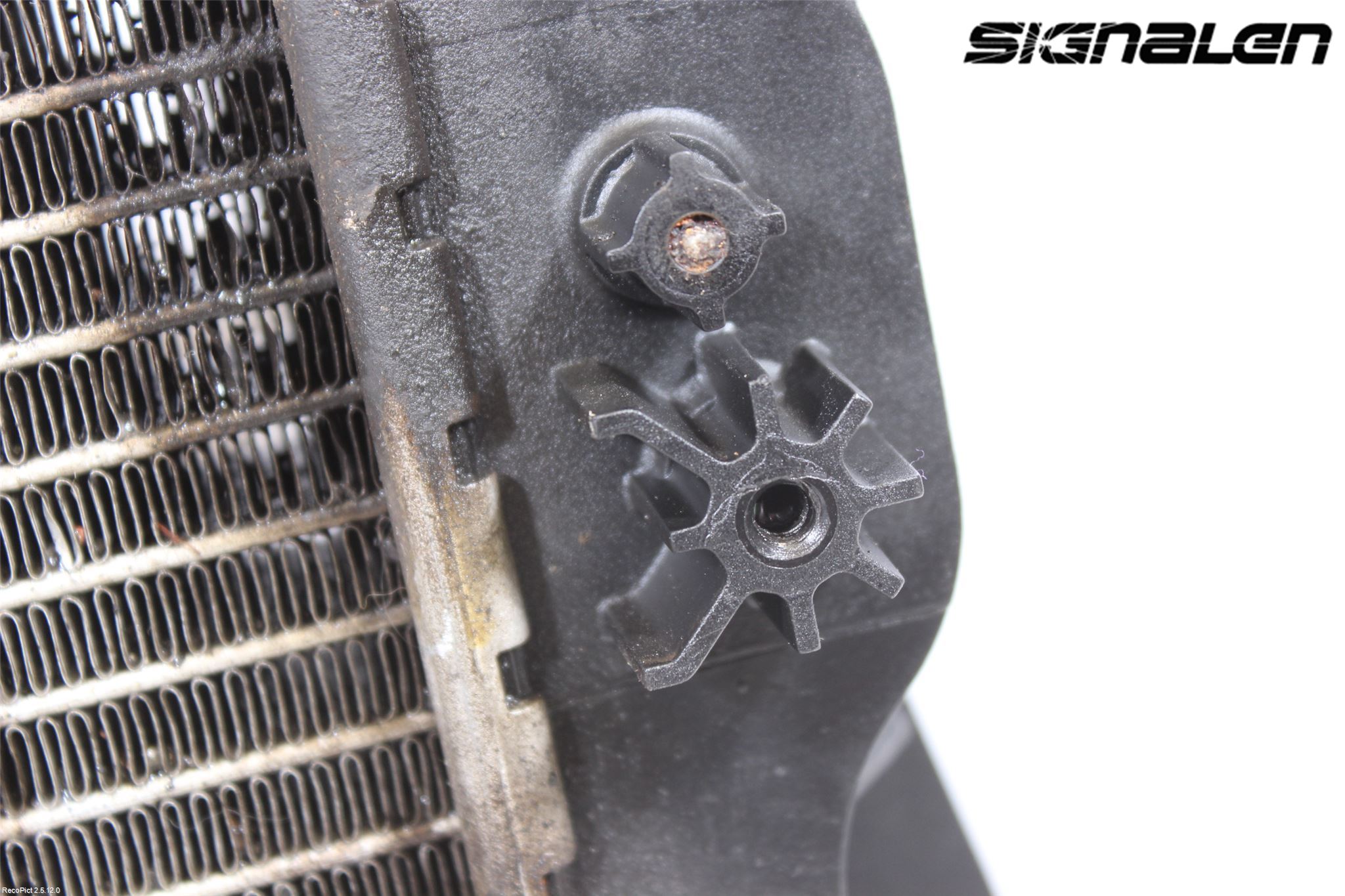 Audi A6/S6     97-05 Radiator Automat