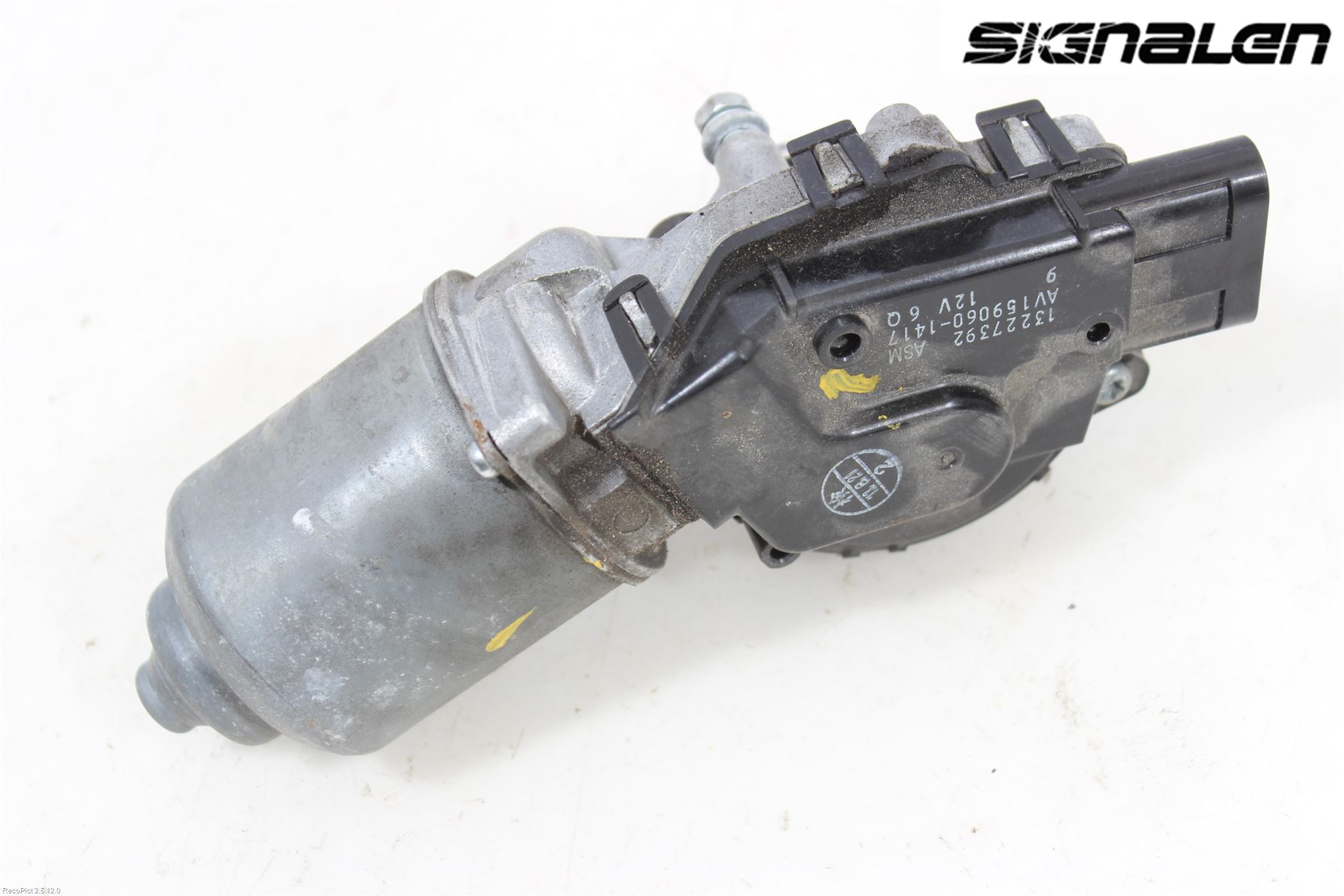 Opel INSIGNIA 09-16 Viskermotor Frontrute