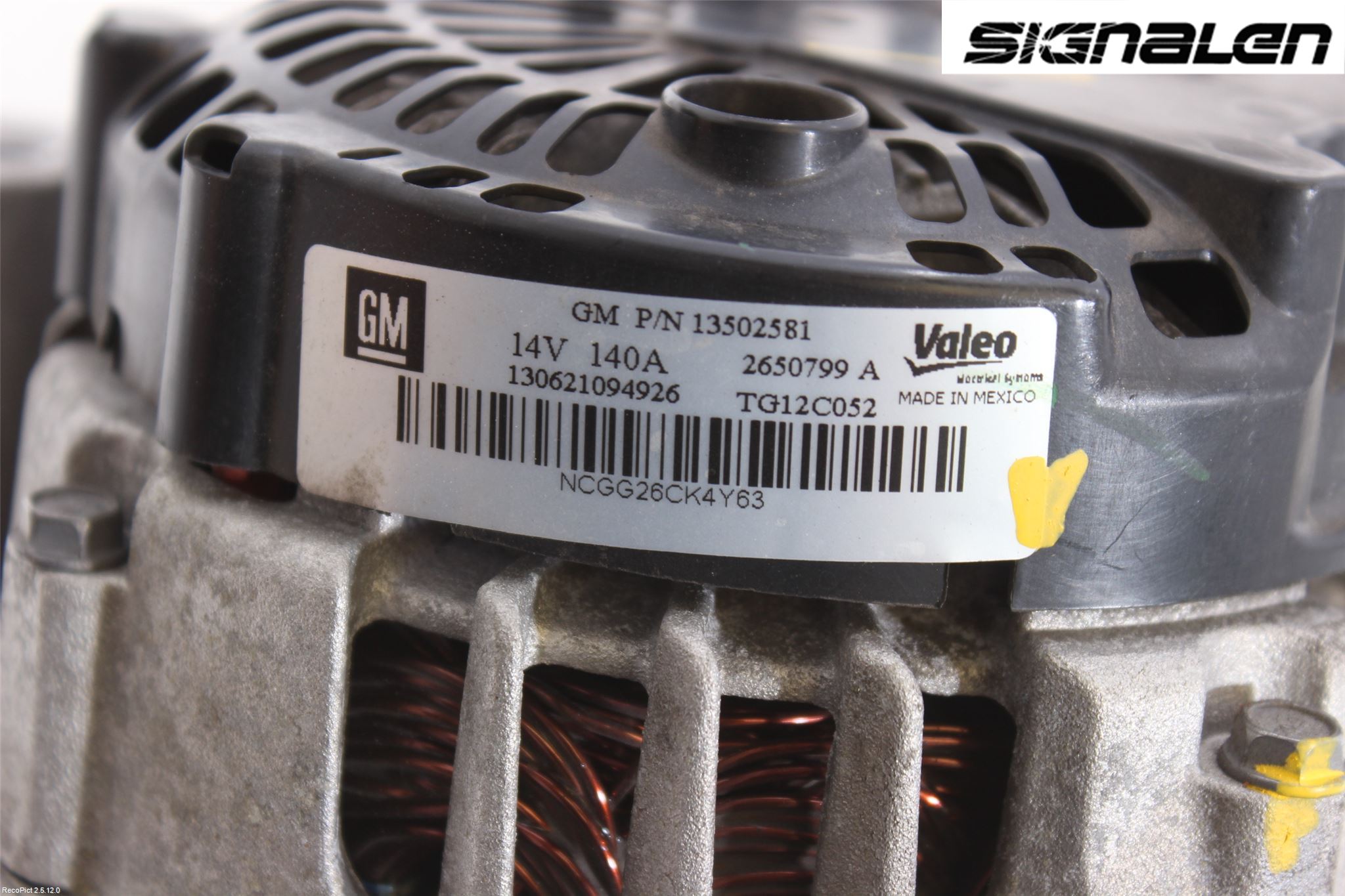 Opel INSIGNIA 09-16 Dynamo