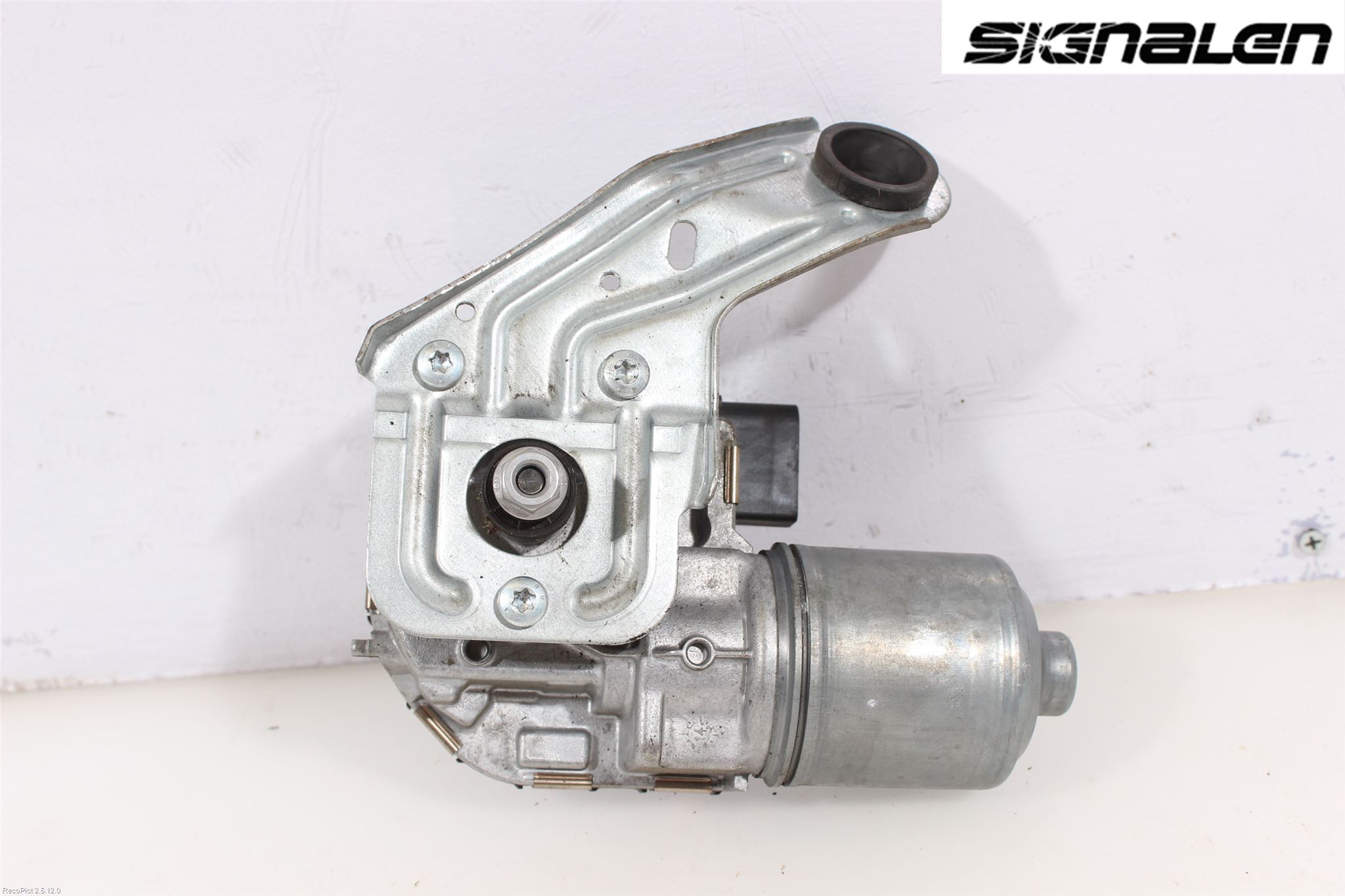 Volkswagen VW GOLF SPORTSVAN 15-20 Viskermotor Frontrute