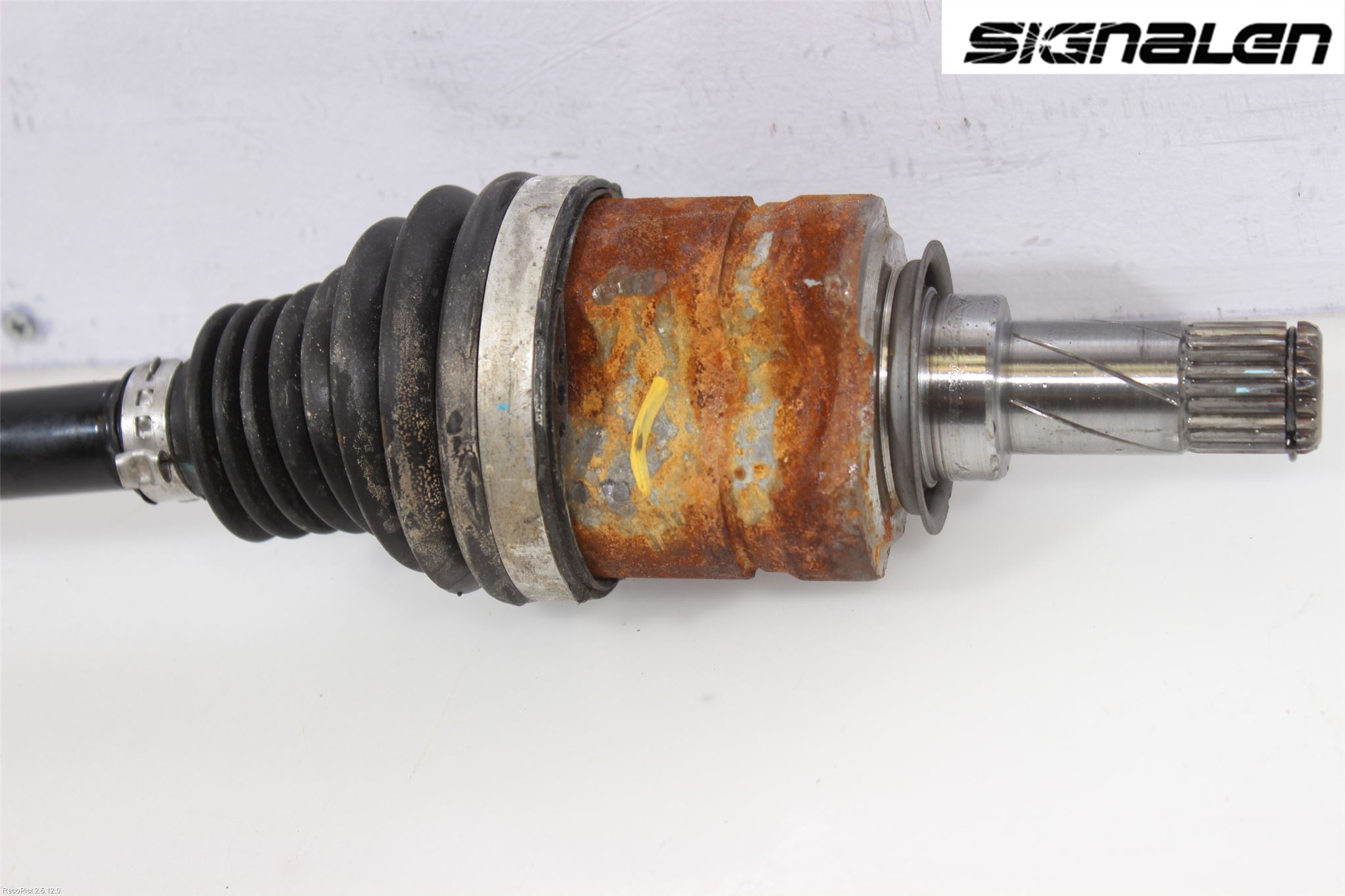 Opel CORSA E 15-19 Drivaksel Foran Kompl Venstre