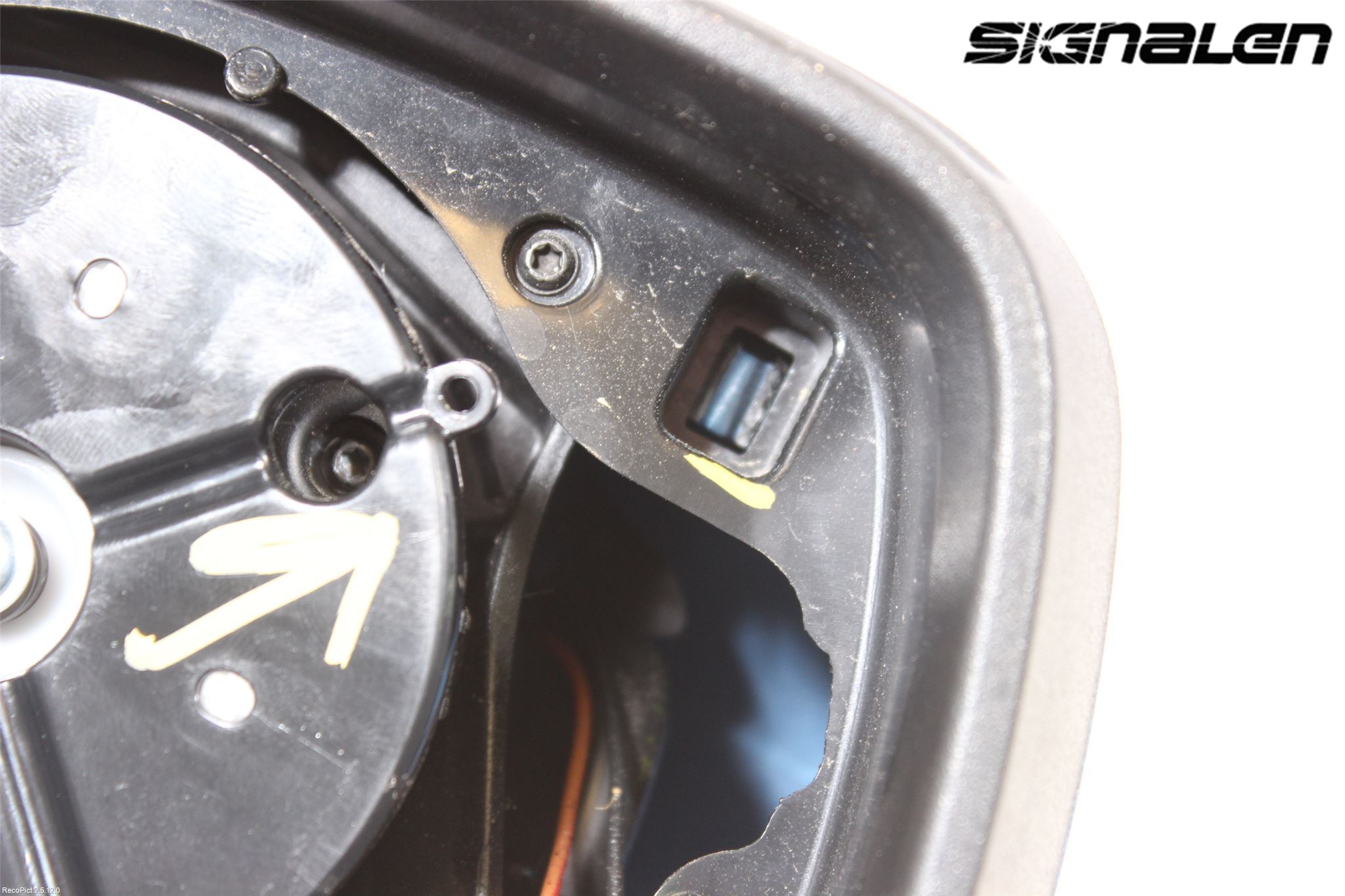 Opel CORSA E 15-19 Speil V M-El Justering