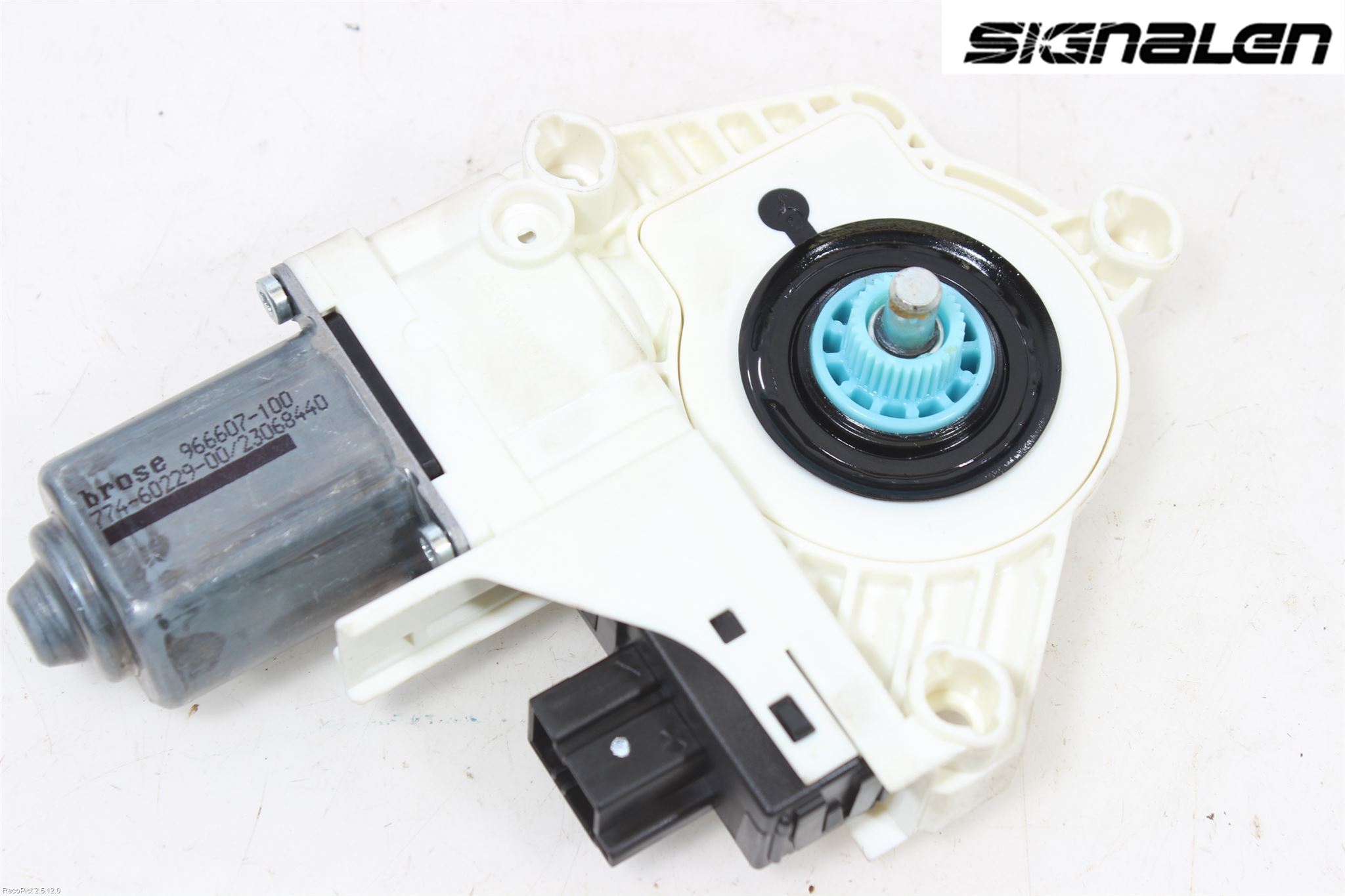 Audi A4/S4 08-11 Vindusheismotor