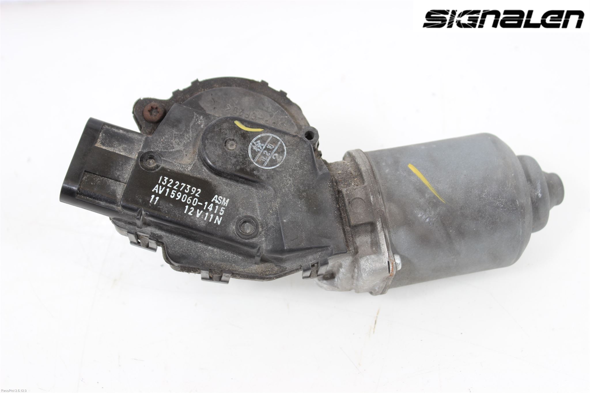 Opel INSIGNIA 09-16 Viskermotor Frontrute