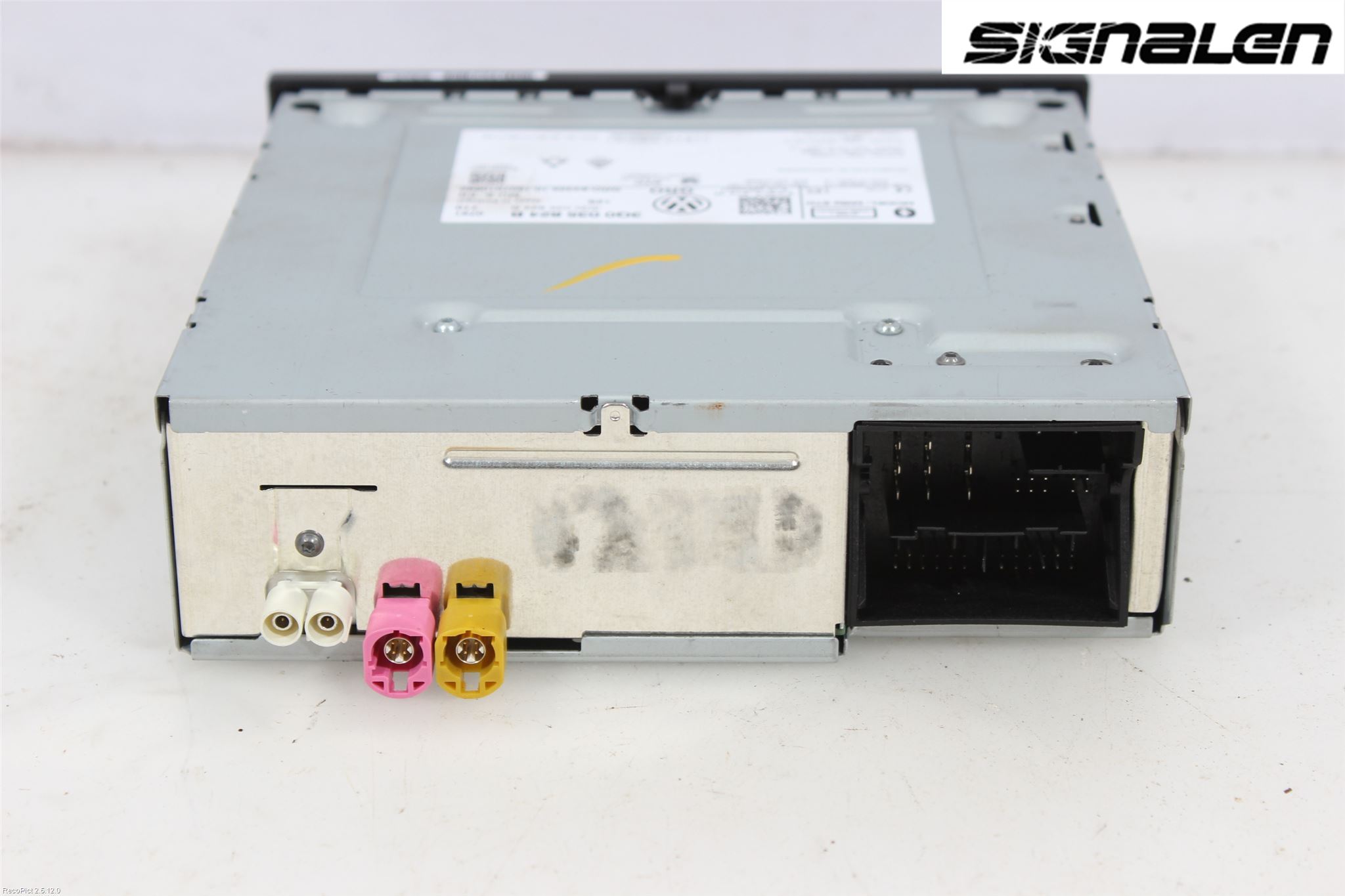 Volkswagen VW PASSAT 15-19 Stereo Radio