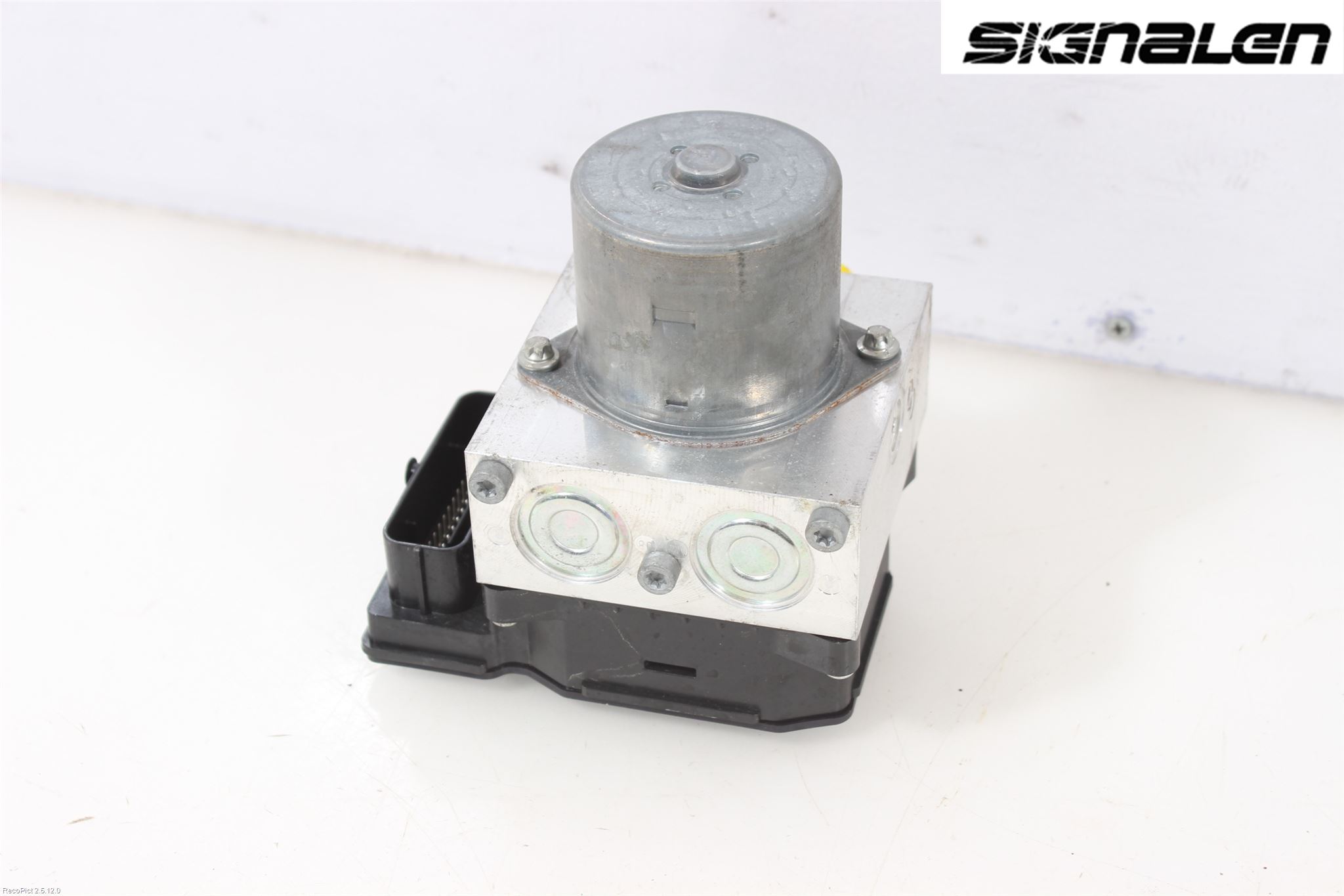 Volkswagen VW PASSAT 11-14 Abs Hydraulikkaggregat