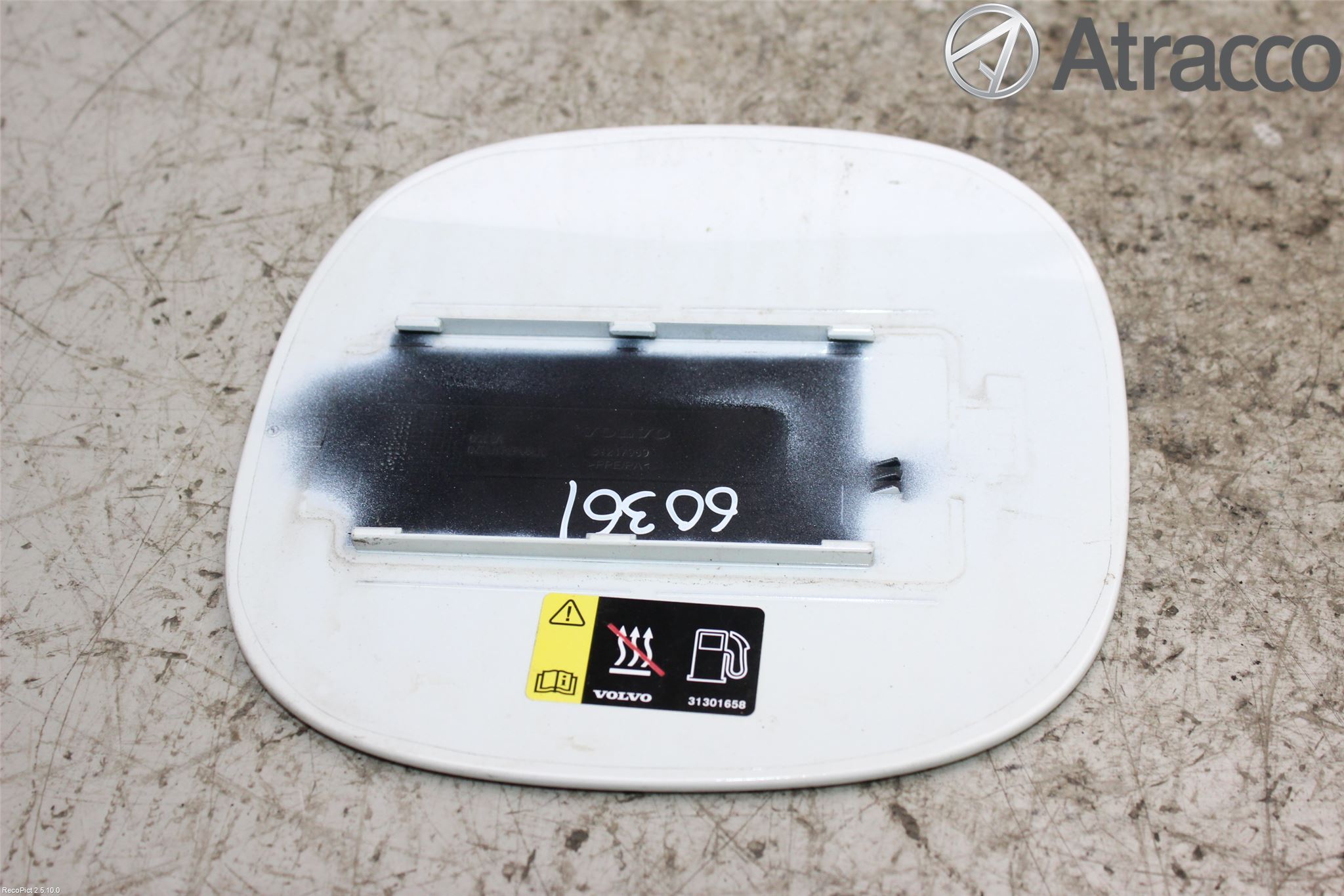 Volvo V60 11-13 Drivstoff Tankluke