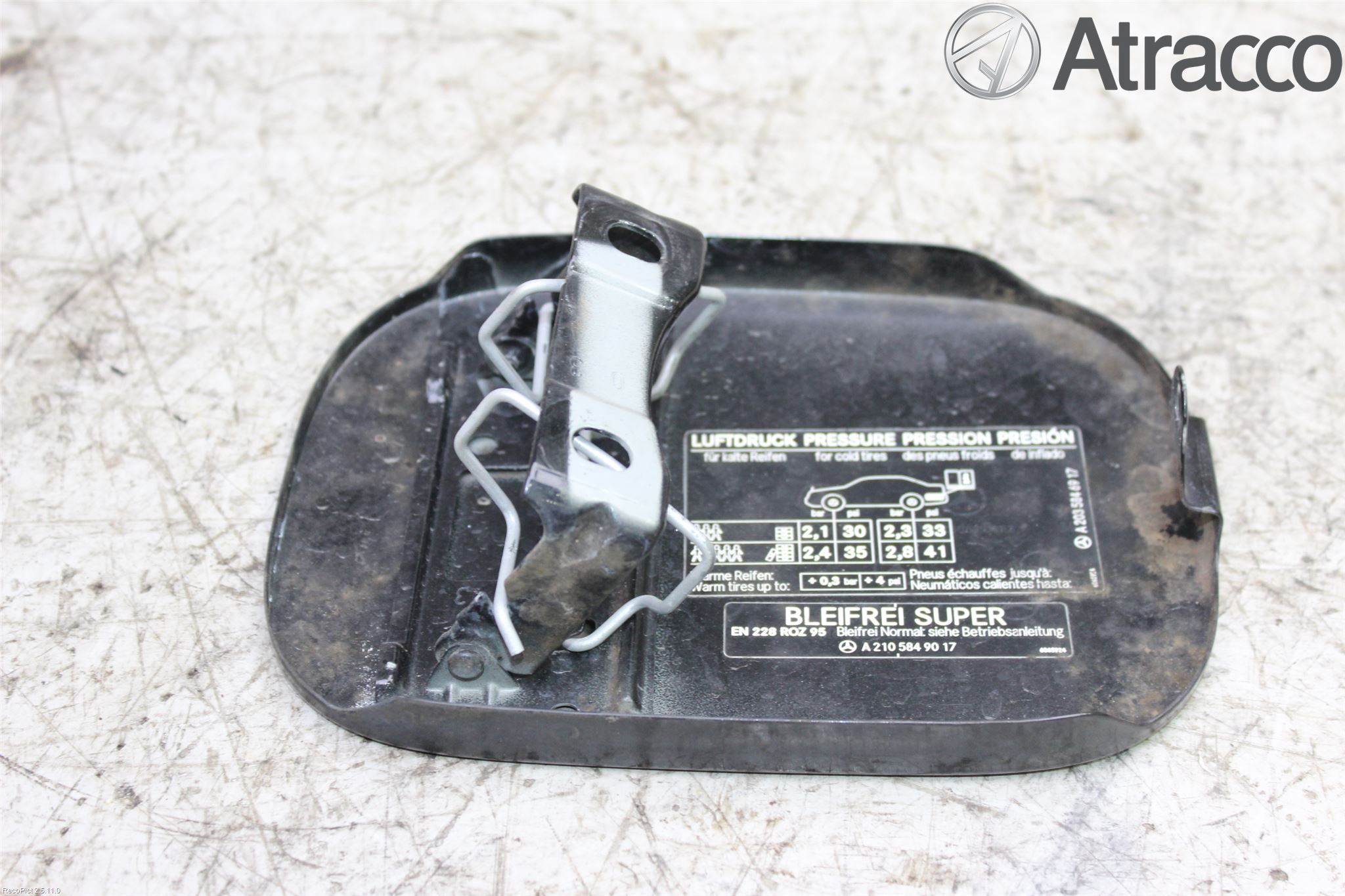 Mercedes-Benz MB C (203) 00-07 Drivstoff Tankluke