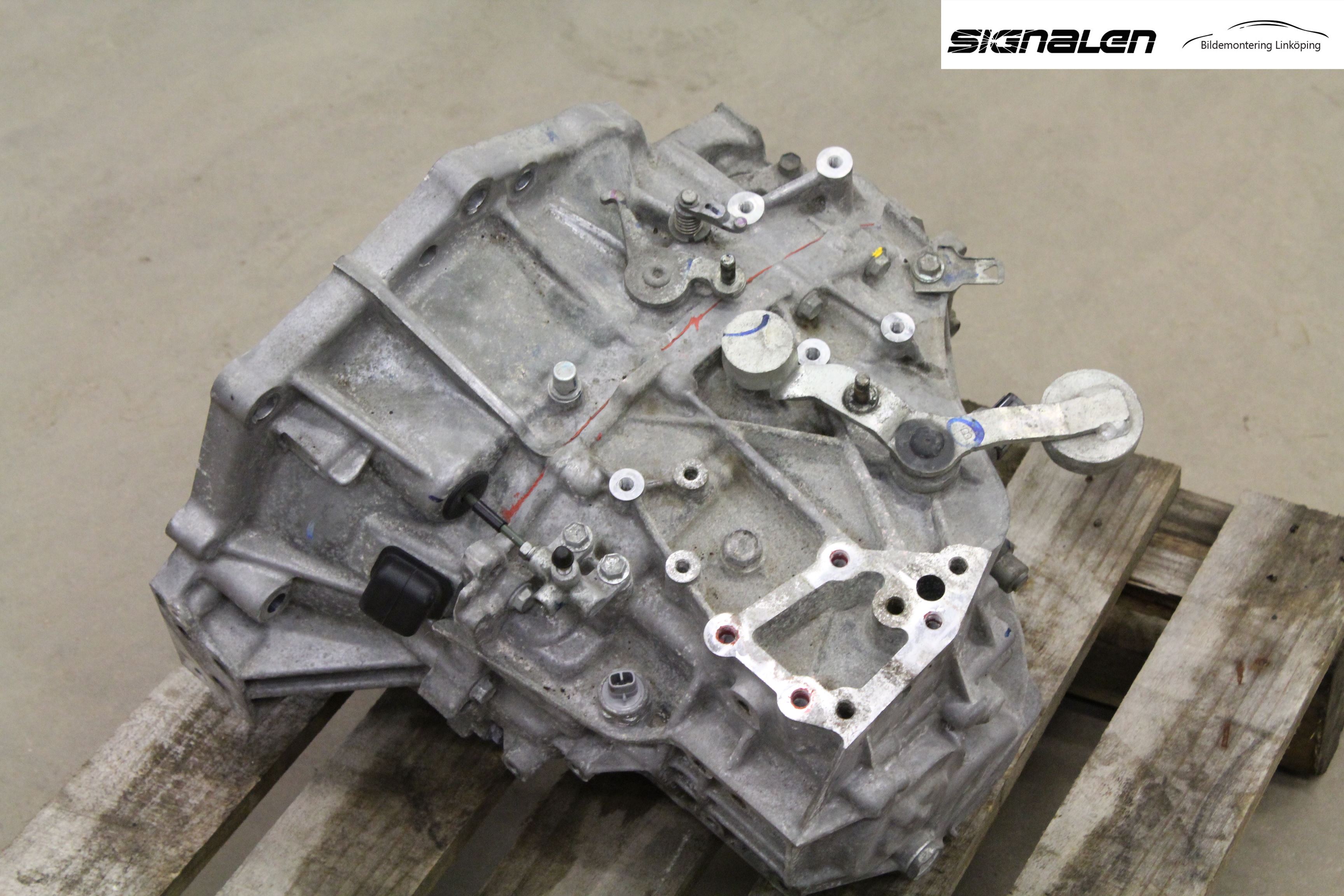 Toyota YARIS XP130 12-14 Gearkasse 6 Trinn