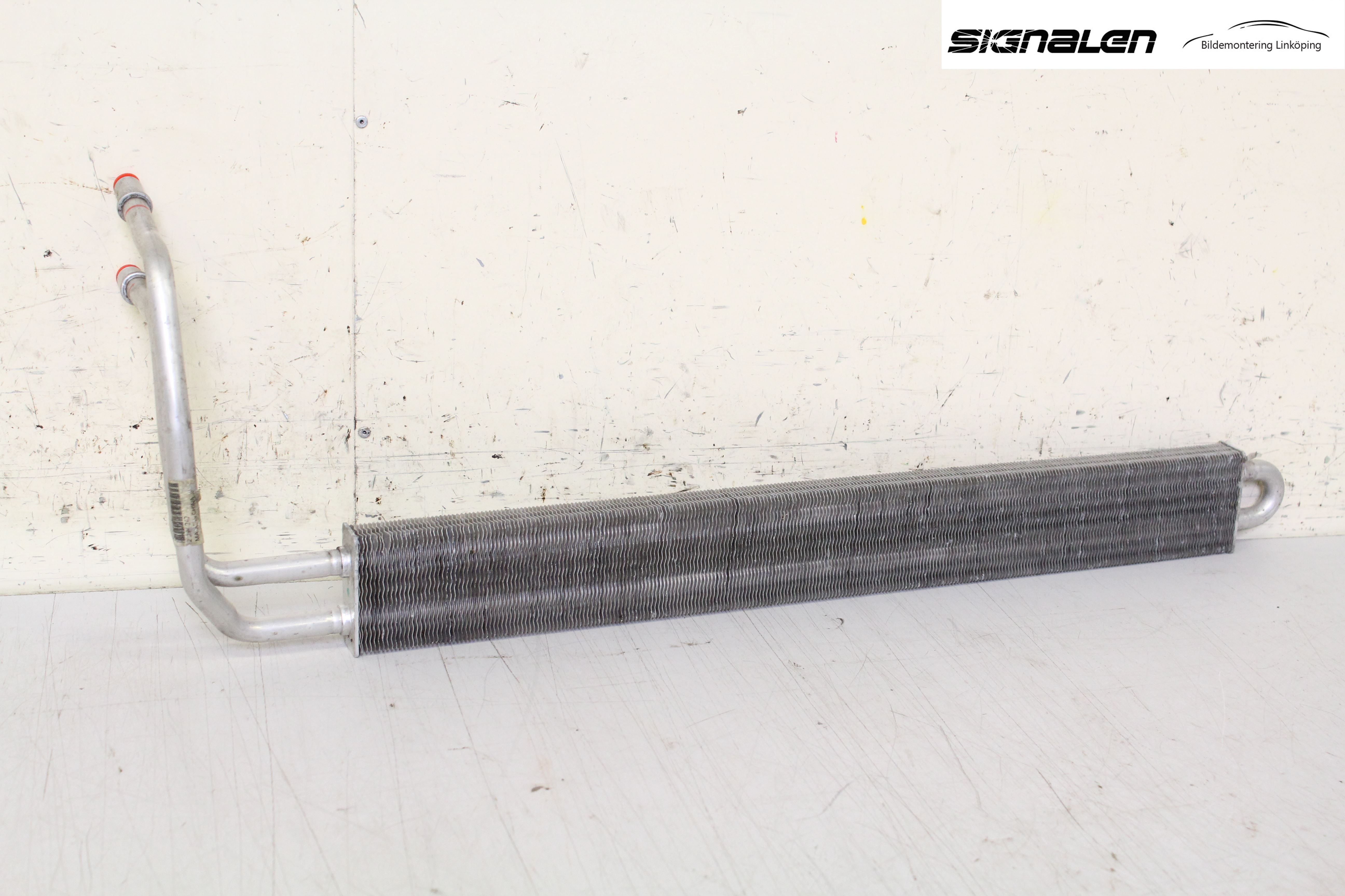 BMW 5 F10/F11/F18 09-17 Radiator Servoolje Kjøler