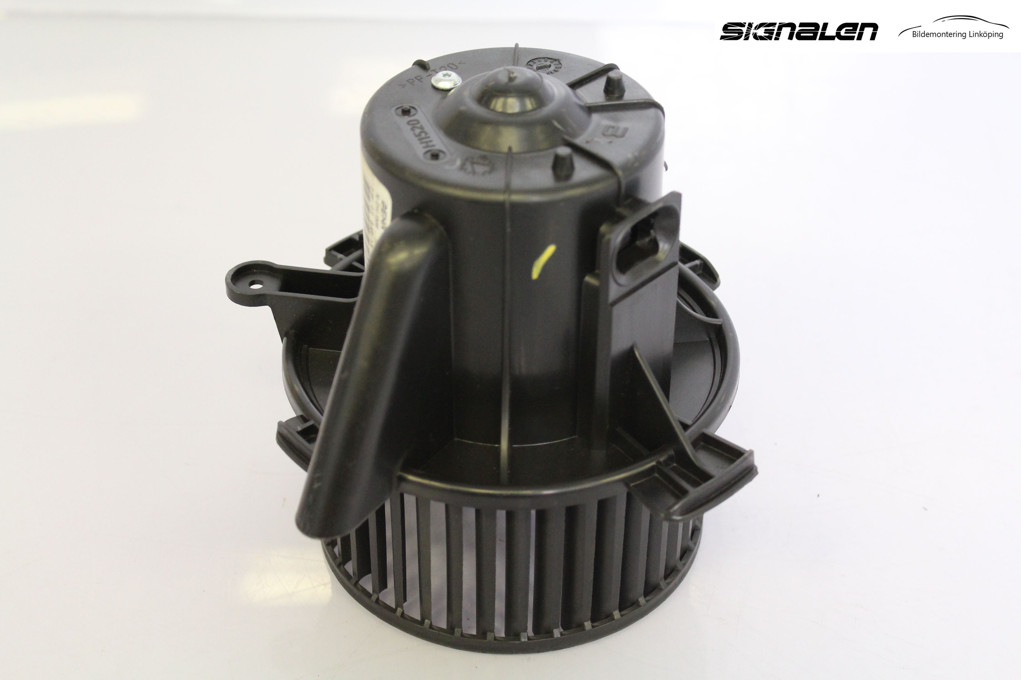 Peugeot 307     05-08 Varmeapparat Viftemotor