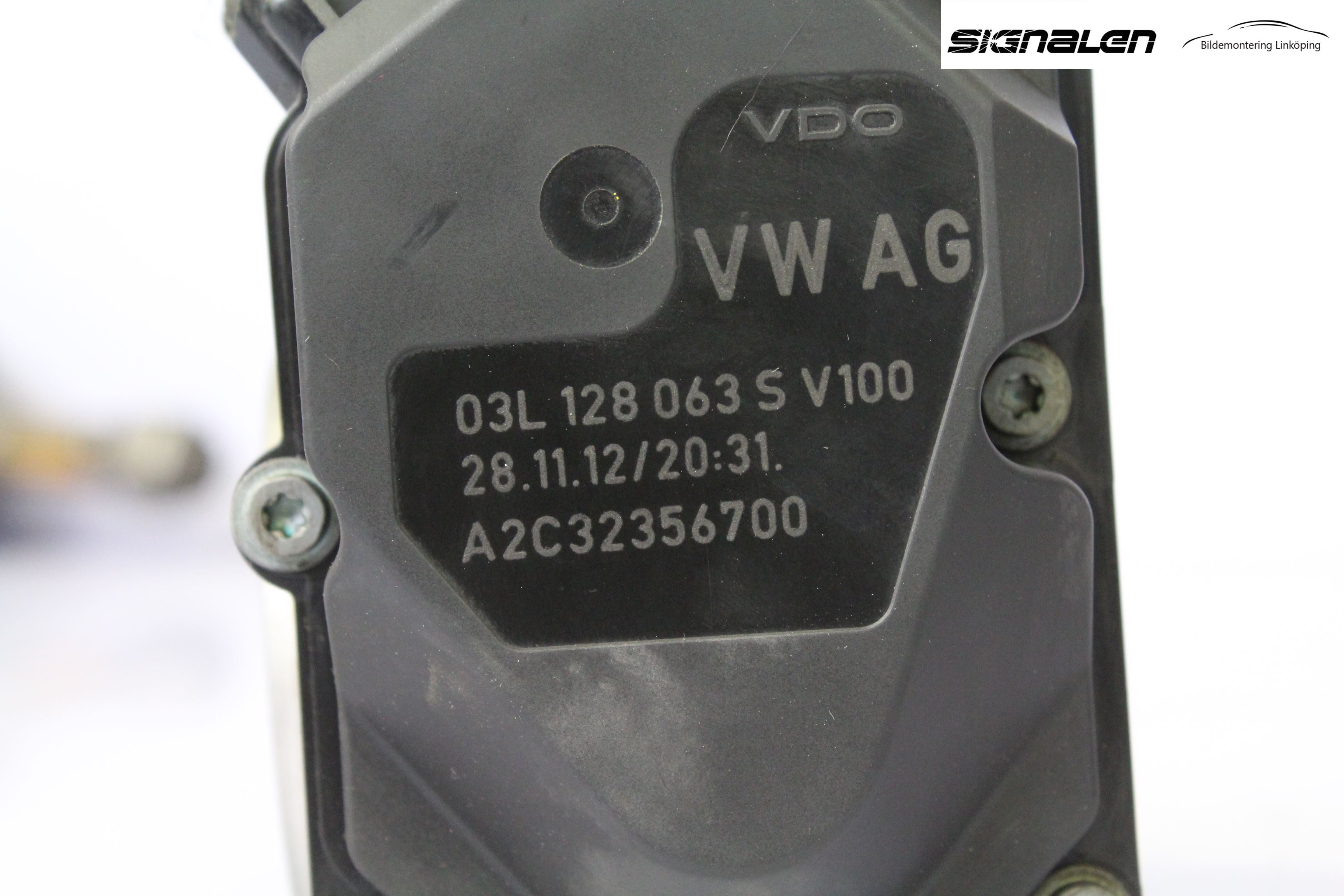 Volkswagen VW TRANSP/CARAVELLE (T5) 04-15 Inns Spjeldhus
