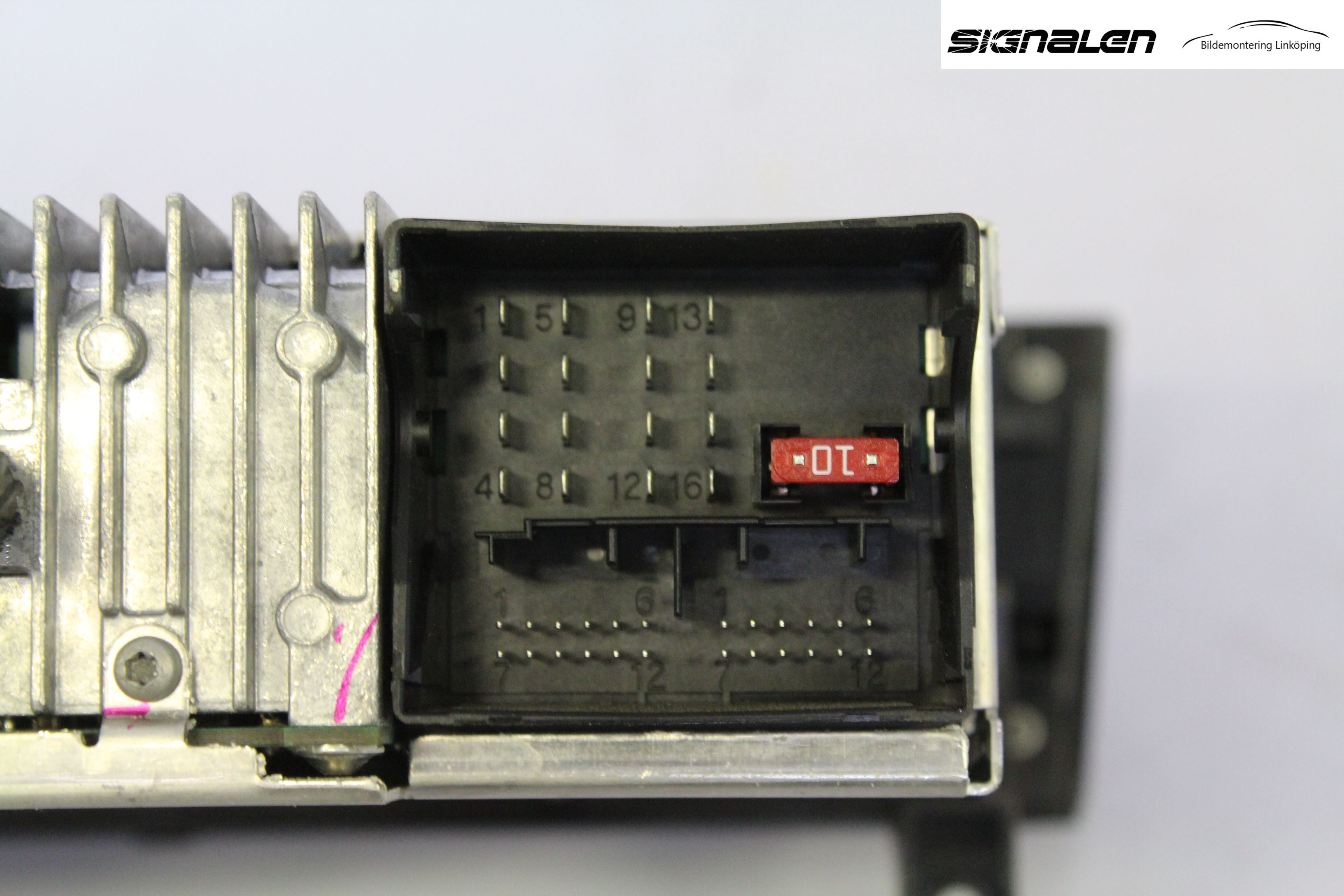 BMW 1 E87/81 5D/3D 03-11 Stereo Radio Med Cd