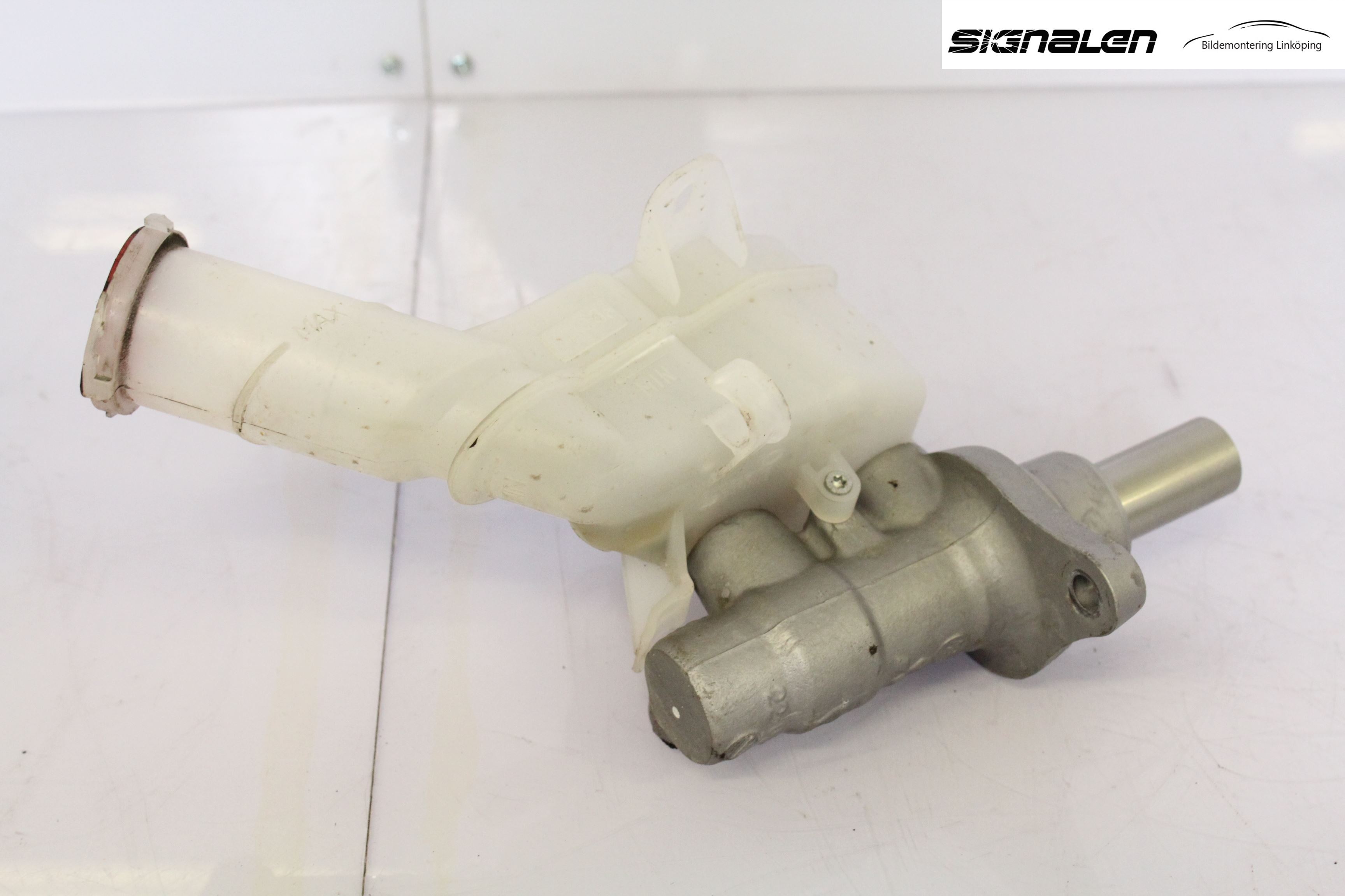 Mitsubishi OUTLANDER 07-12 Brems Hovedsylinder