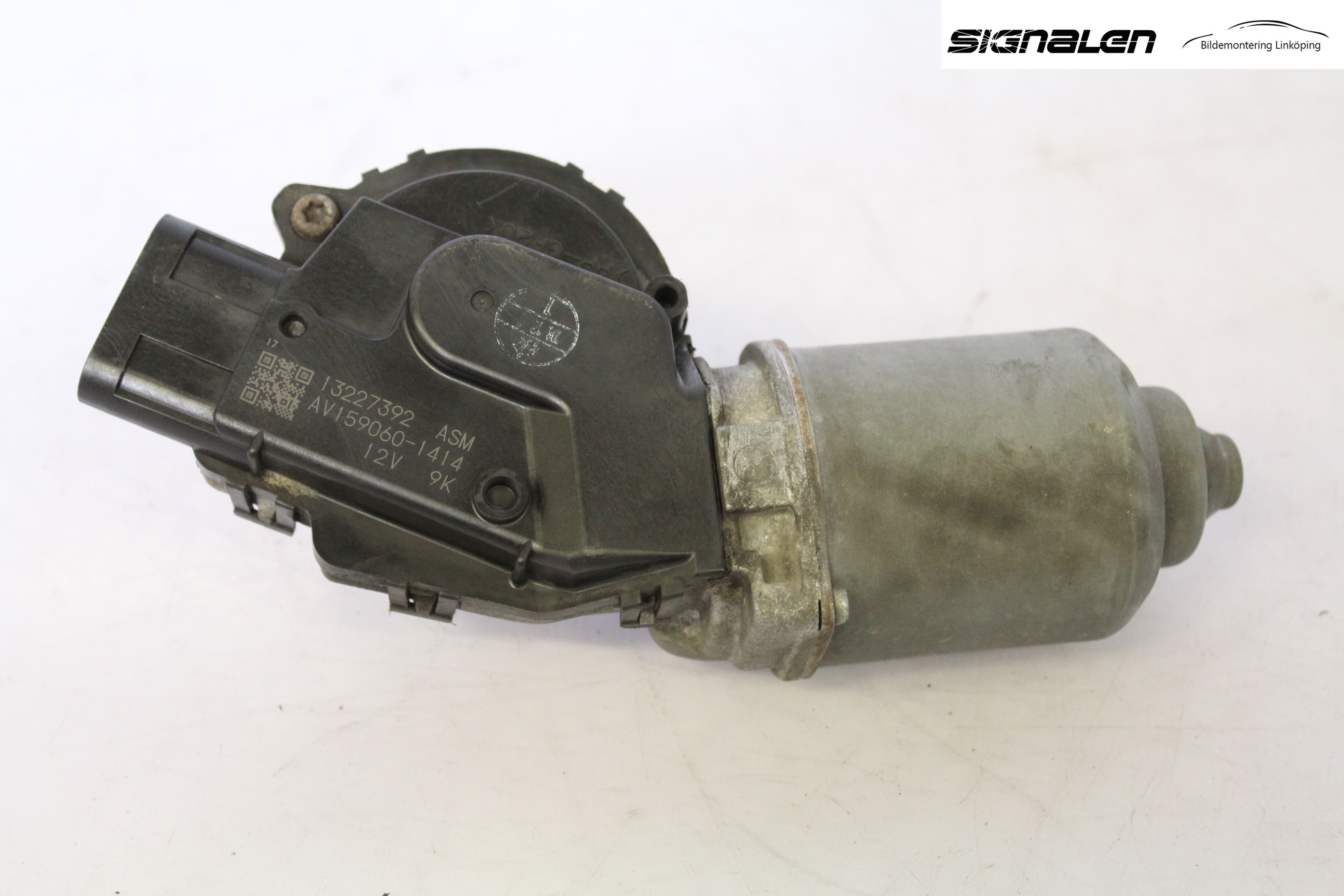 Opel INSIGNIA 09-16 Viskermotor Frontrute