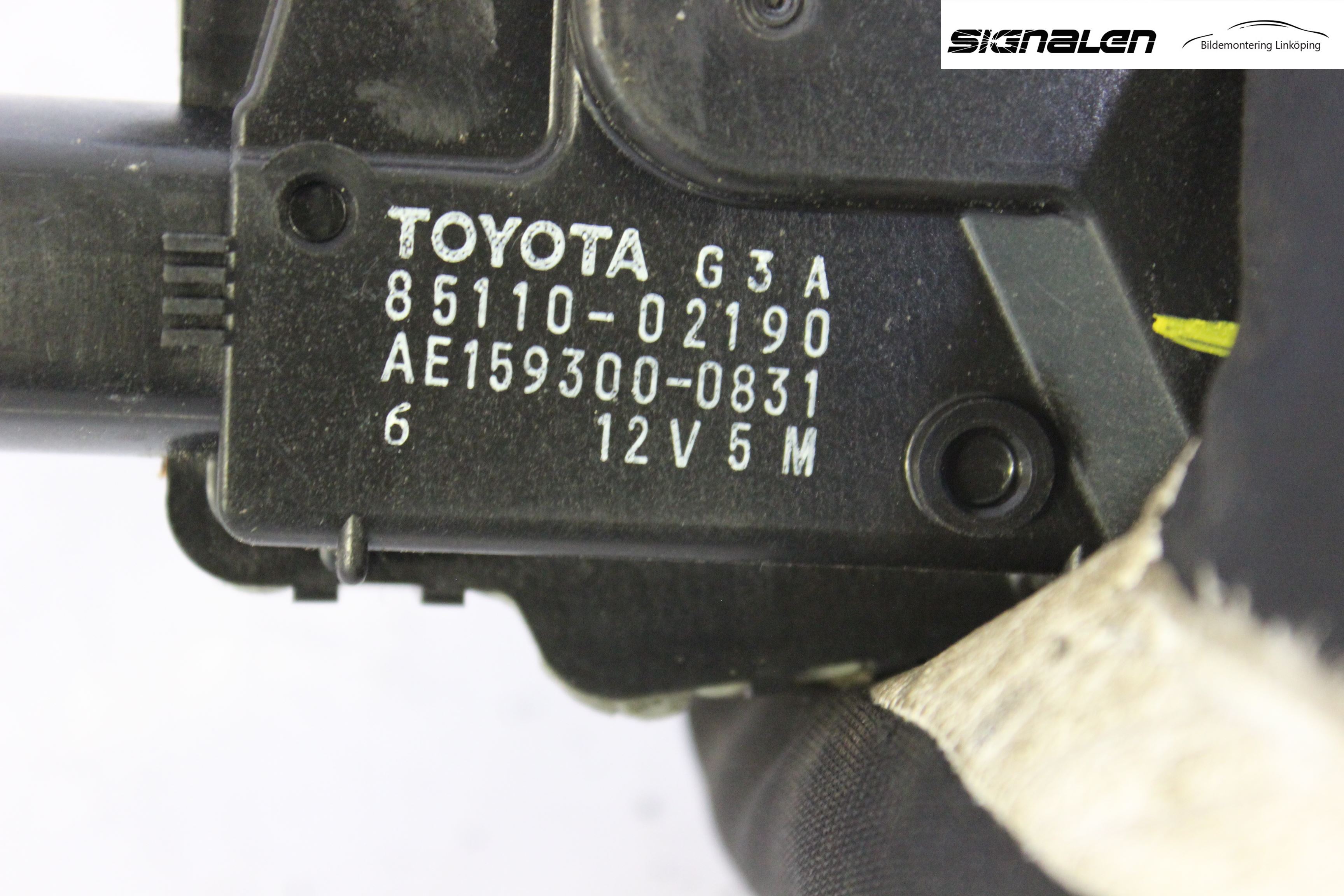 Toyota AURIS 10-12 Viskermotor Frontrute