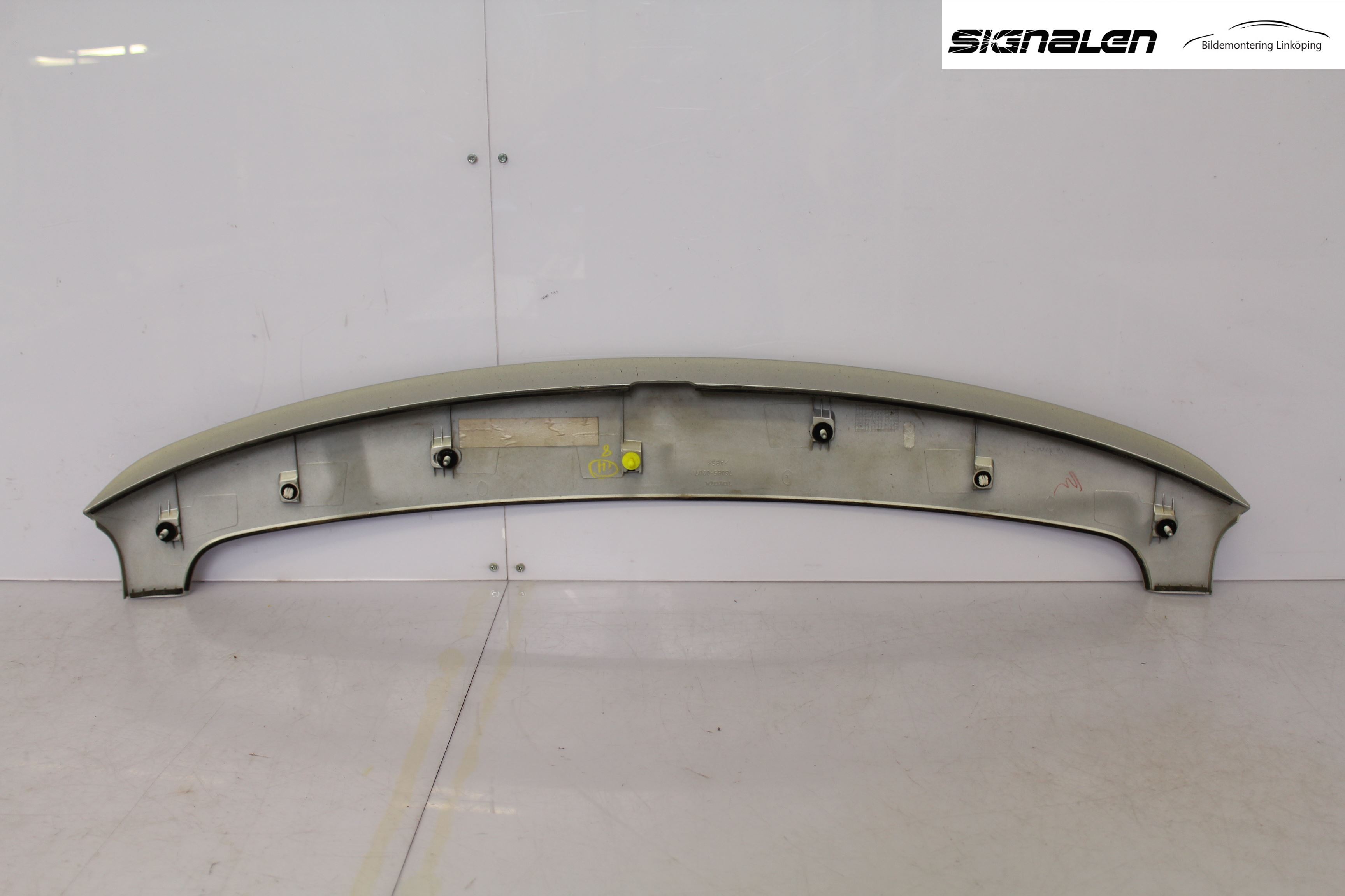 Toyota AURIS 10-12 Spoiler Bakluke