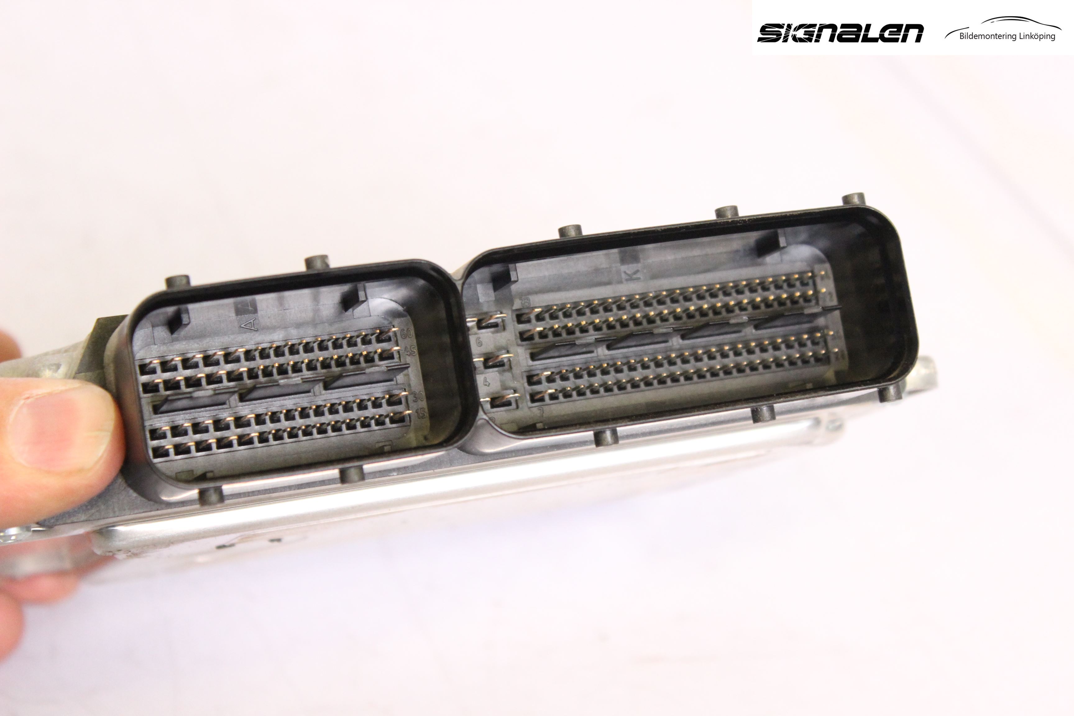 Volkswagen VW CADDY 11-15 Styreenhet Dieselpumpe