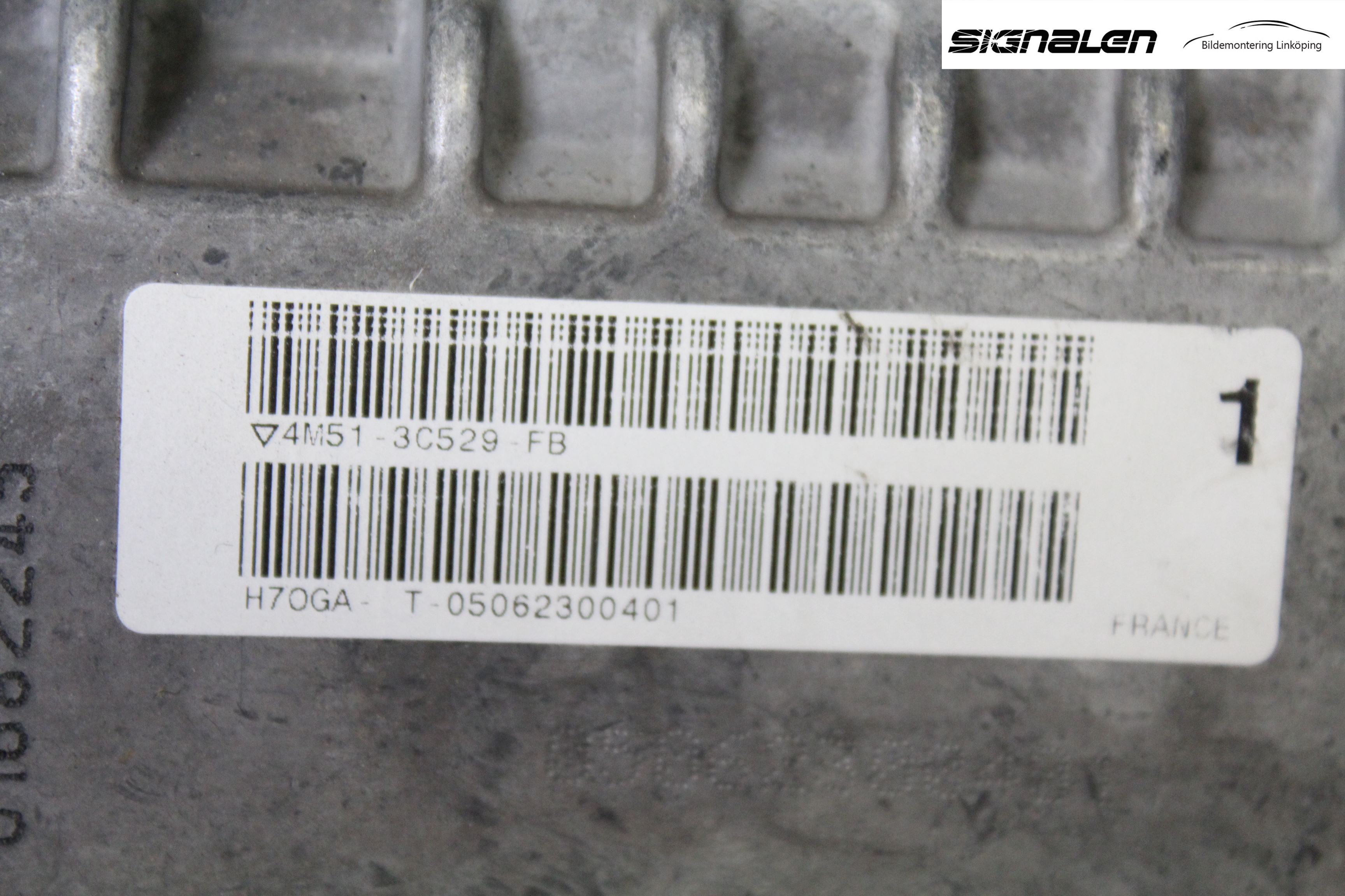 Ford FOCUS     04-07 Rattaksel